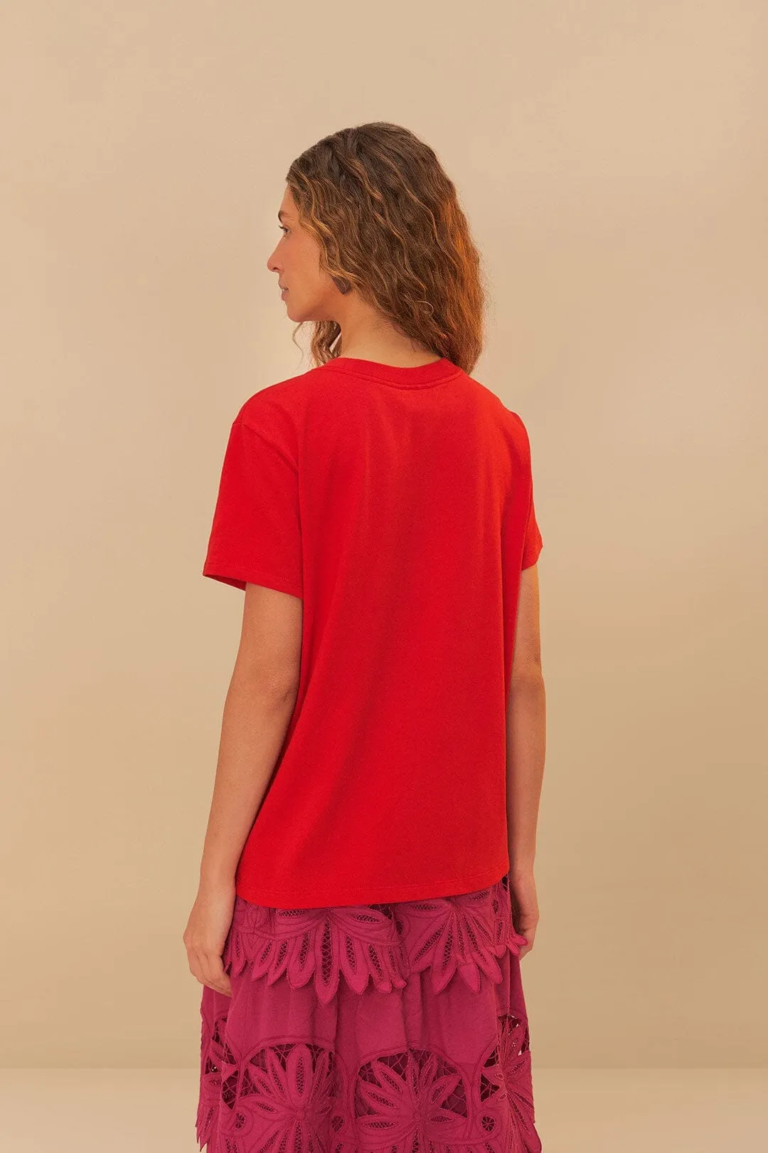 Red Latina T-Shirt Ocean Fit Trend Vibe