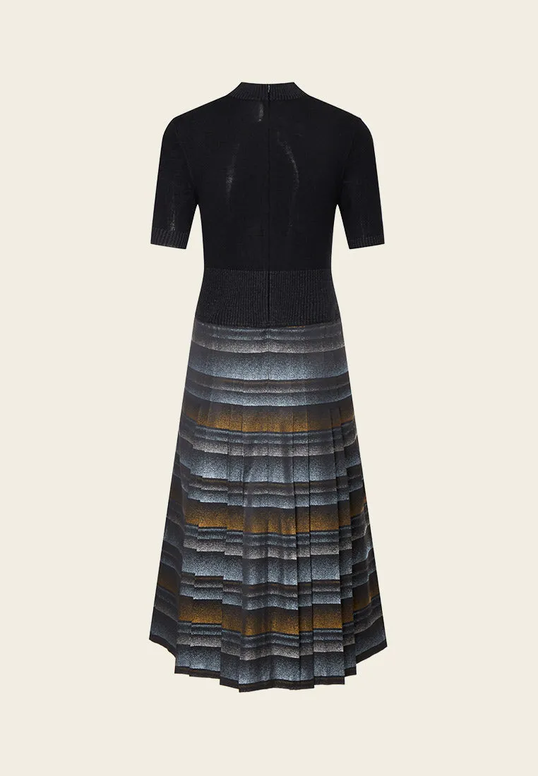 High-neck Wool Knit Ombr?? Dress Layered Paneling