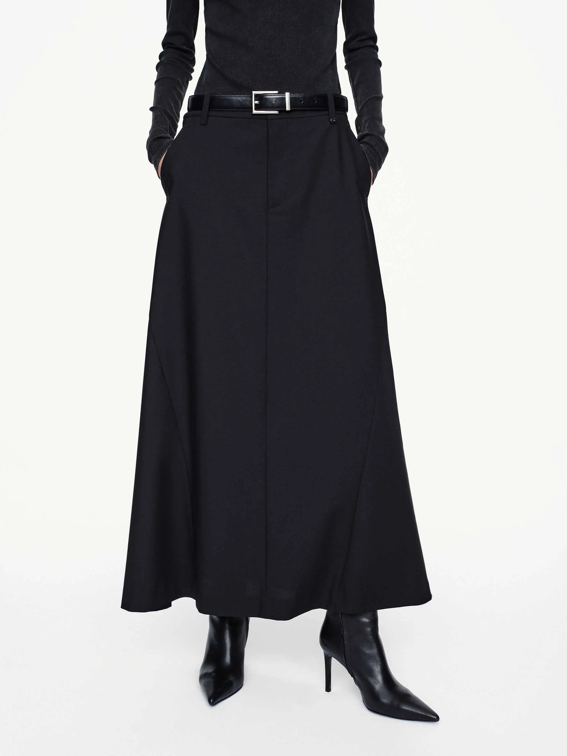A-line Pleated Skirt Soft Focus Style Essential