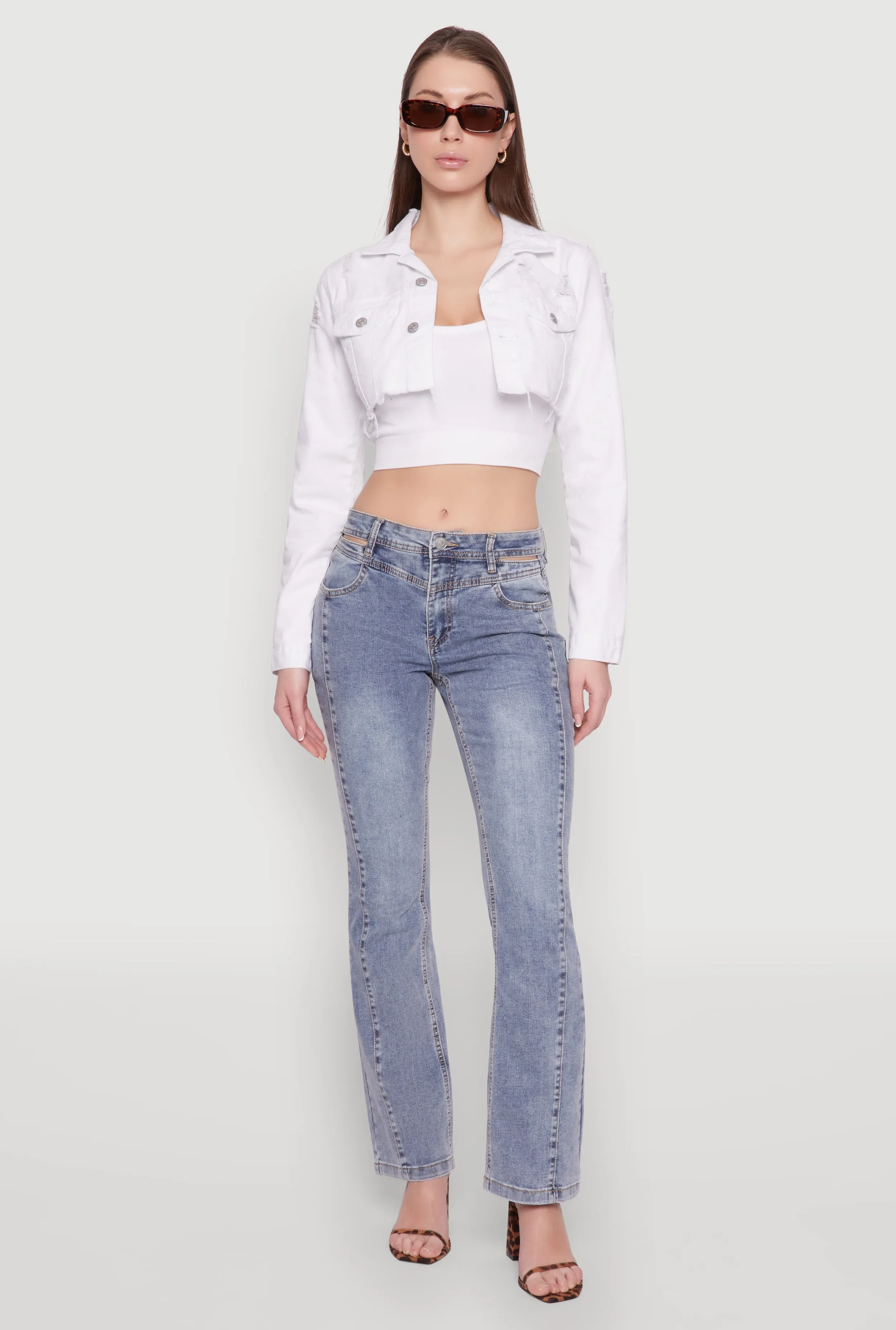 Casual Spring Mood Classic Wear Madden Girl Cut Out Pintuck Jeans