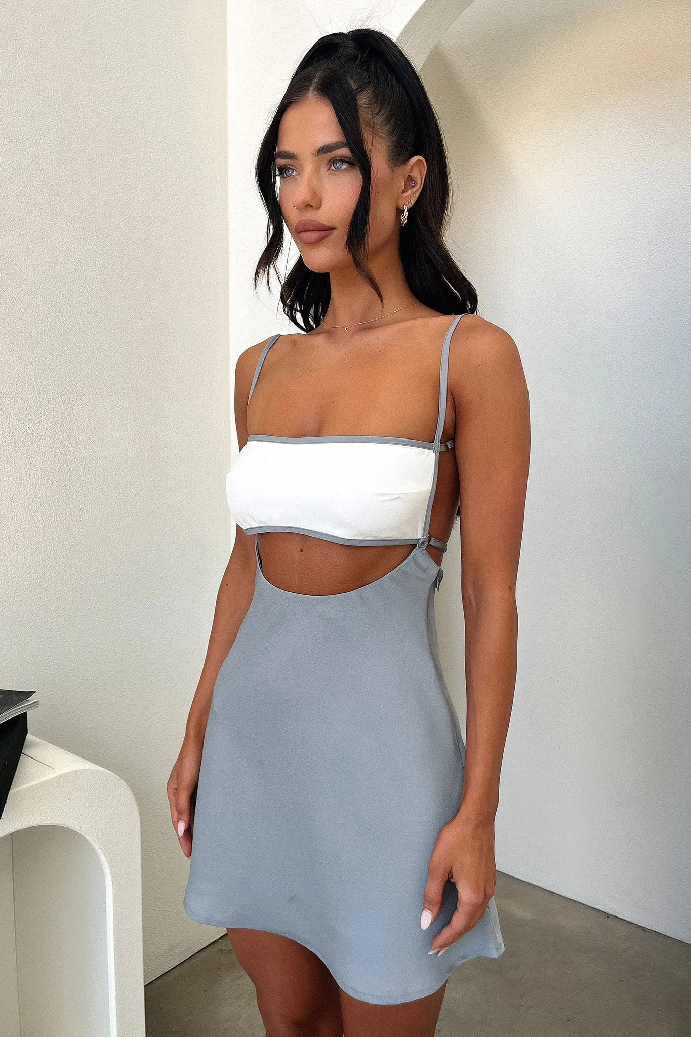 Stylish Silhouette Shine Light Kora Dress - Grey