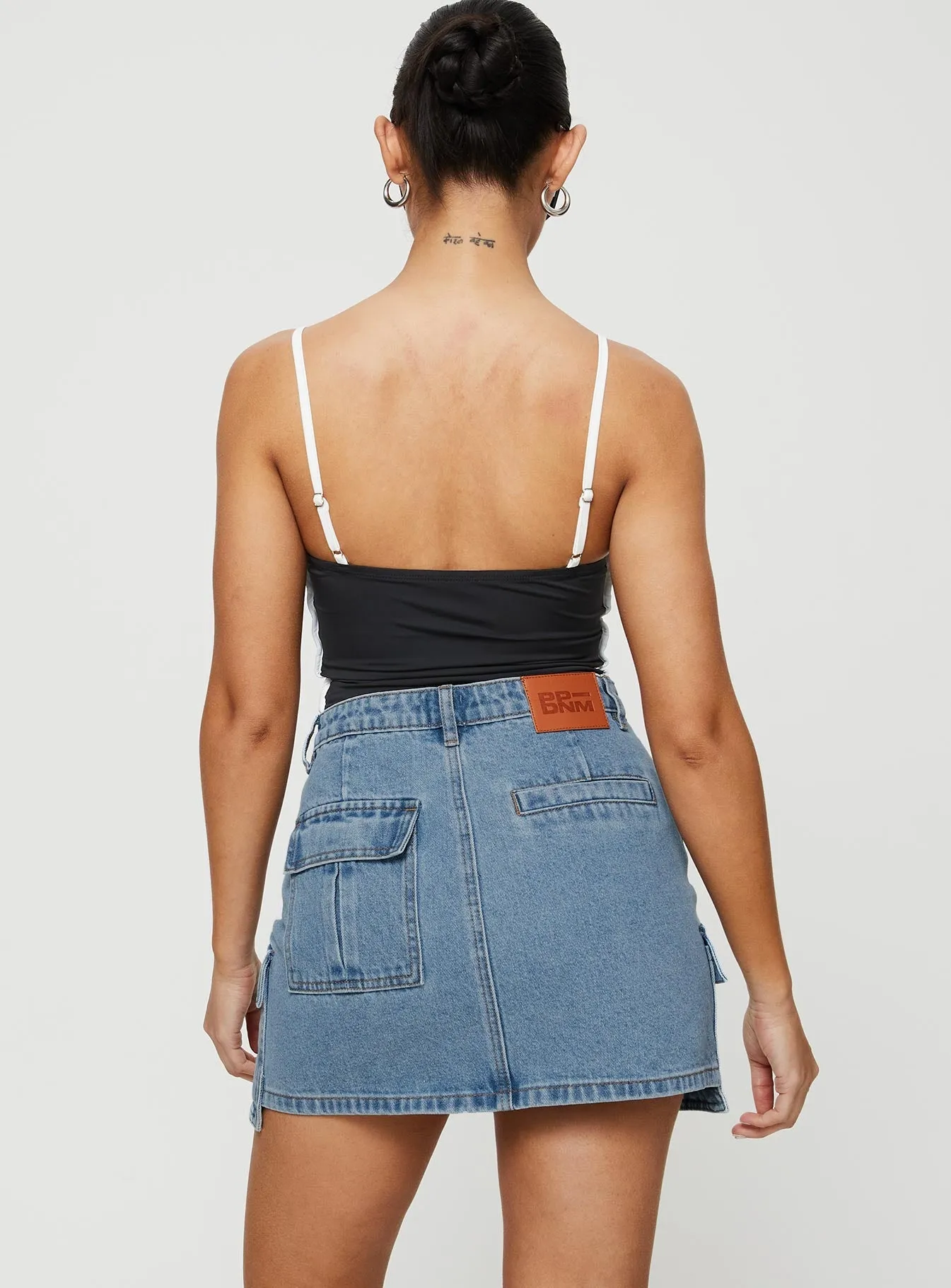 Maberley Denim Mini Skirt Mid Wash Chafe Resistant Breezy Edge