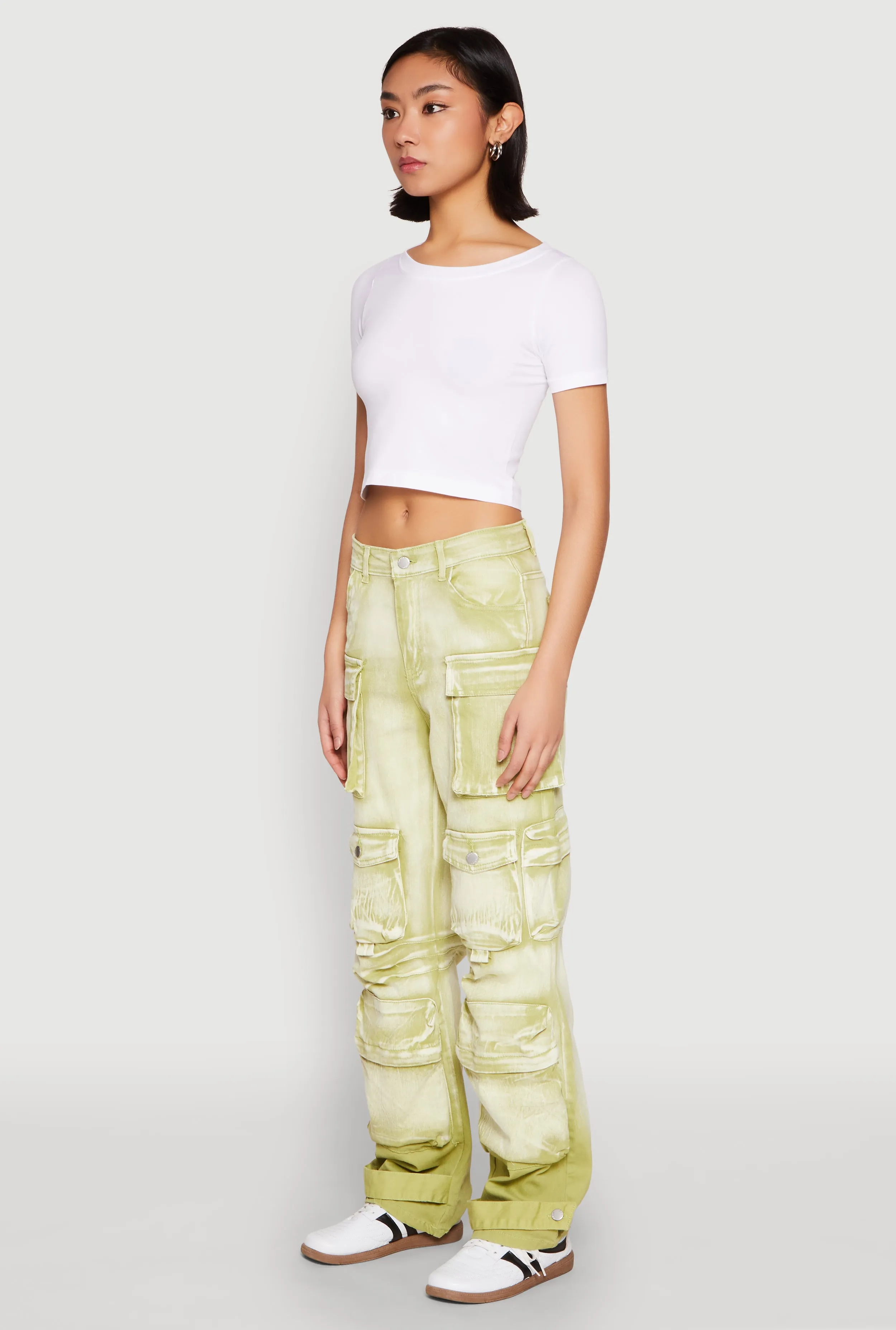 Daisy Mineral Wash Multi Pocket Cargo Jeans Closet Must Ultra Basic