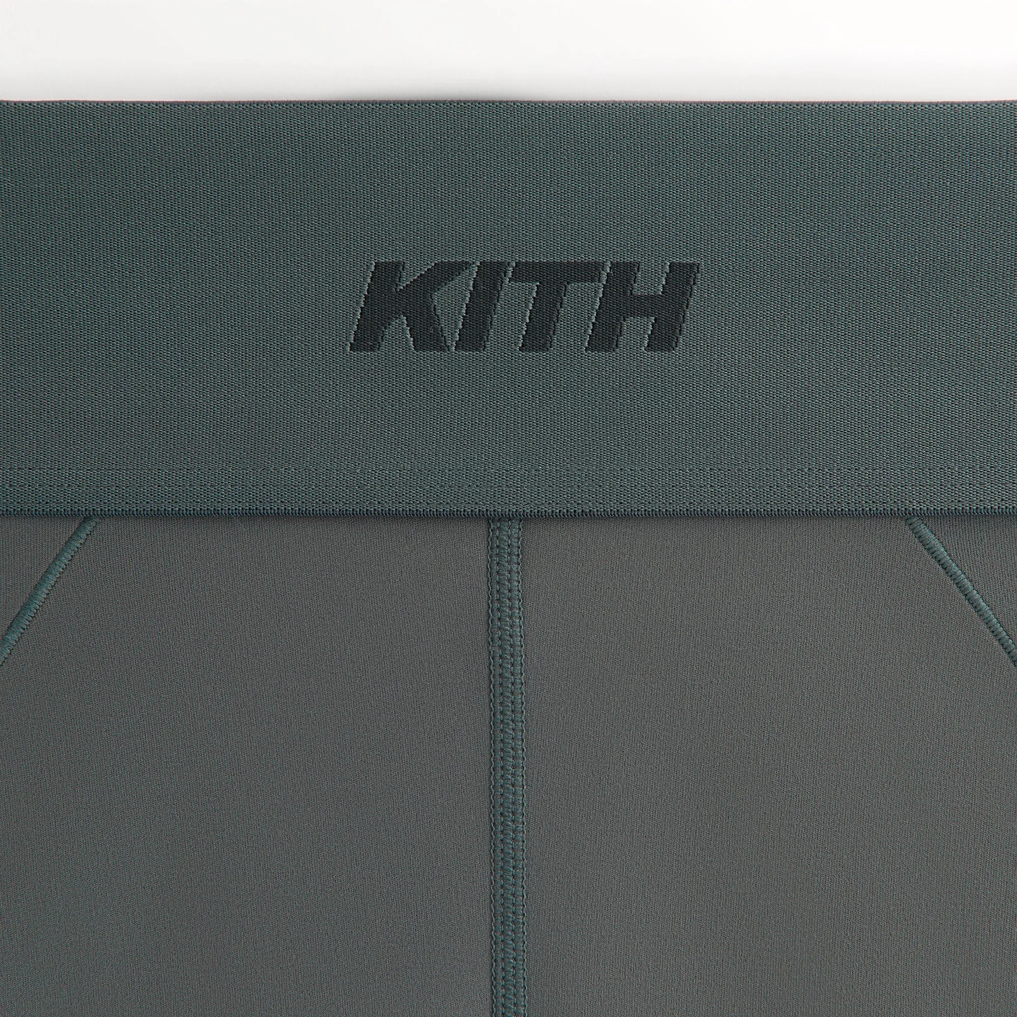 Travel Clothing Day Fit Kith Women Lana Biker Short - Machine