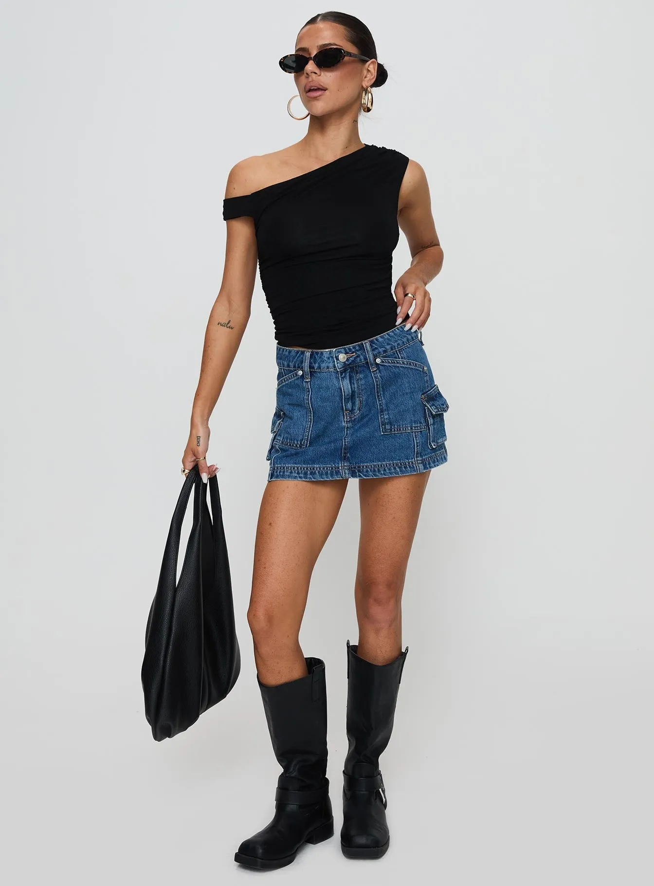 Cashmere Touch Weekend Style Pacific Coast Denim Cargo Skirt Dark Wash