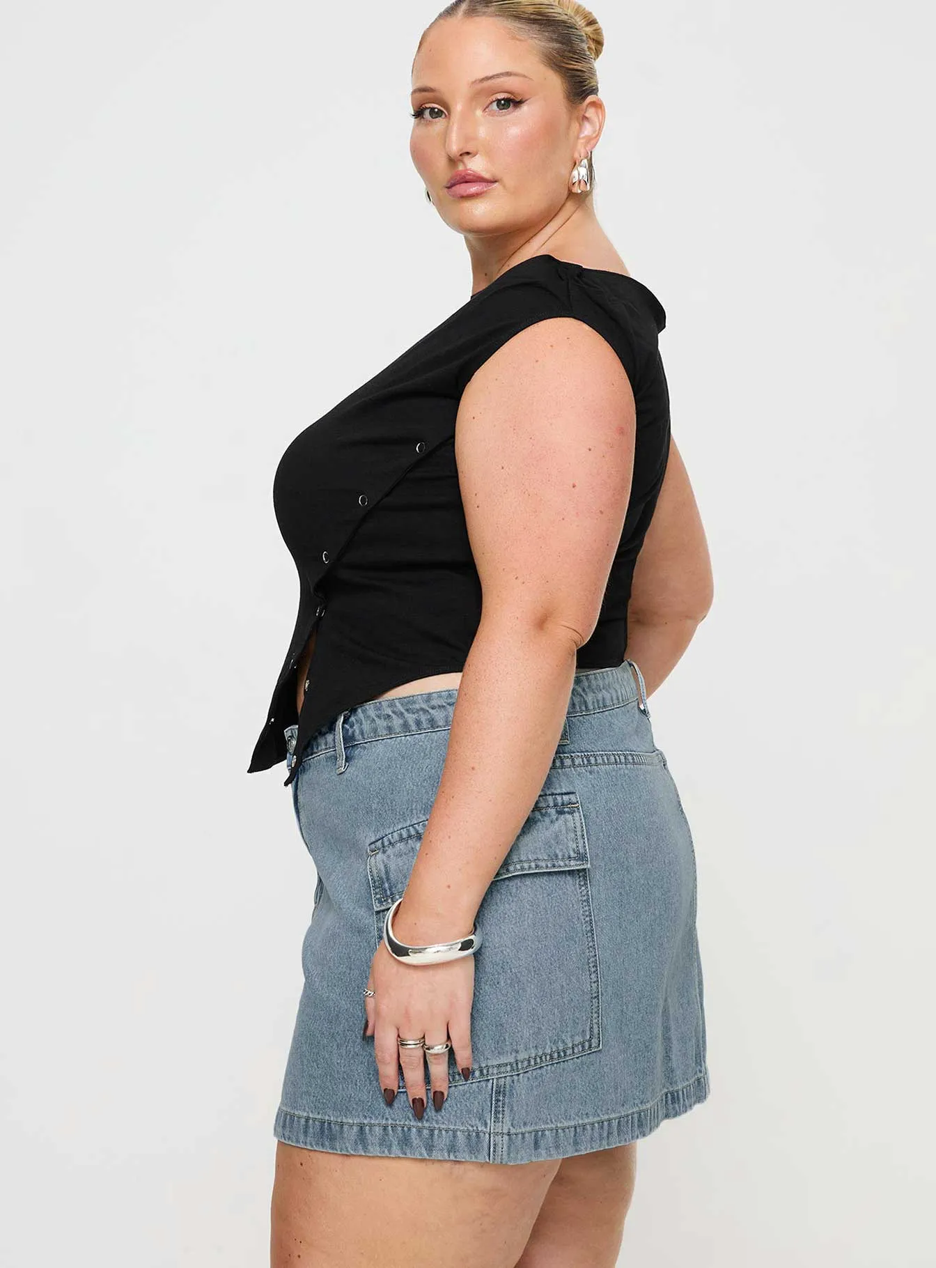 Soft Finish Zakai Cargo Denim Mini Skirt Light Blue Denim Curve