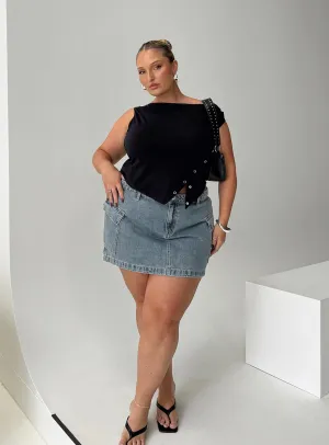 Laidback Feel Side Pockets Zakai Cargo Denim Mini Skirt Light Blue Denim Curve