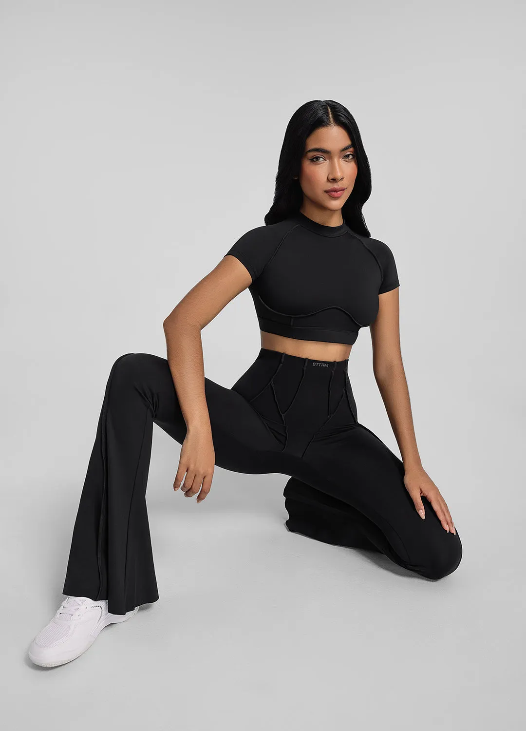 Souvenir - like Open-Back Crop Top