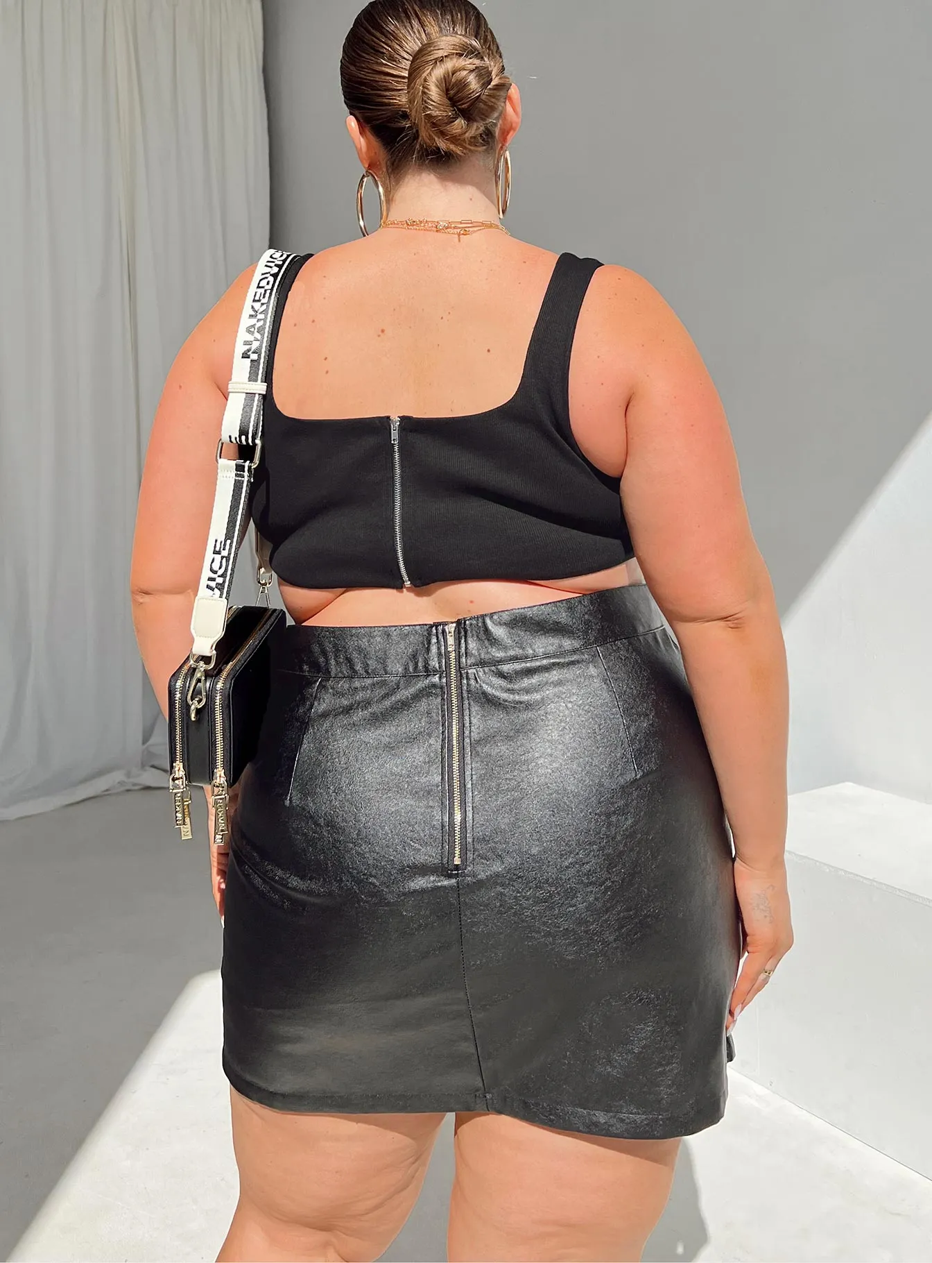 City Look Modern Look Chelsea Mini Skirt Black Curve