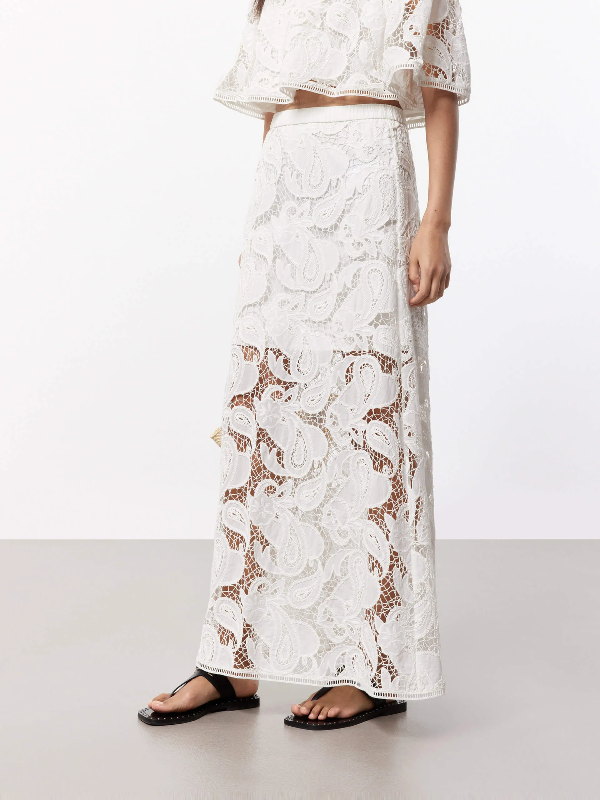 Ultra Comfort Fashion Mood Elasticated Waist Lace Skirt