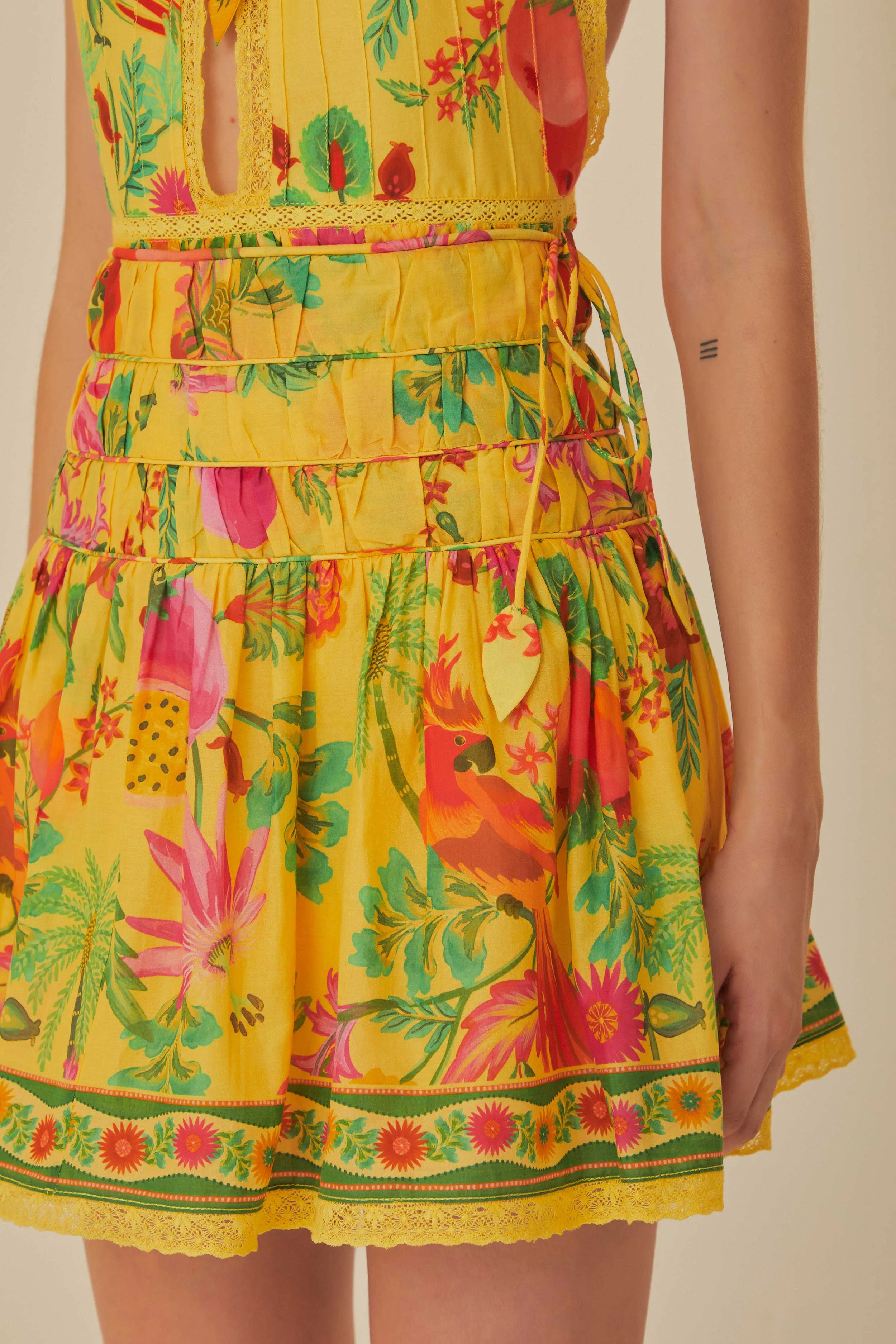Washable fabric Chill Vibe Yellow Delicate Fruit Garden Mini Skirt