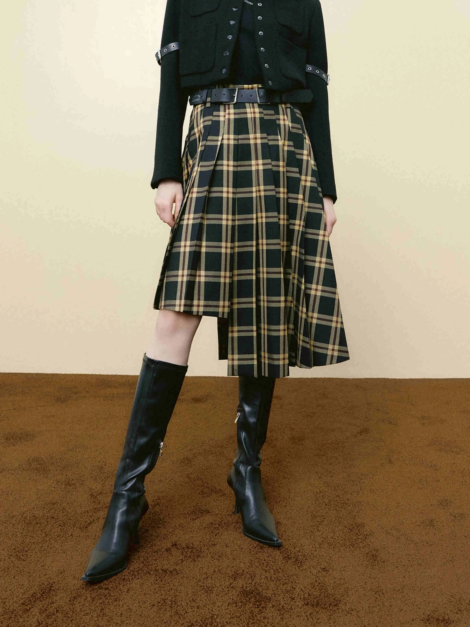 Asymmetric Plaid Skirt Holiday Travel Year Round Style