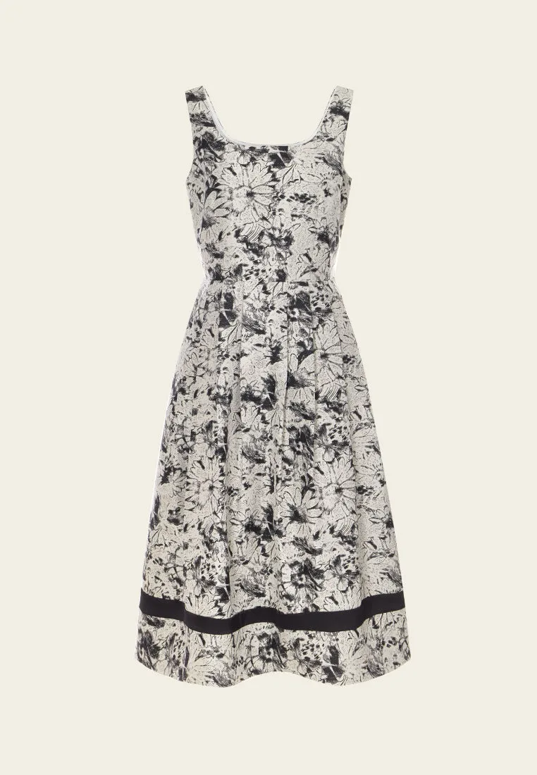 Black-and-white Floral-motif Pleated-detail Dress Glow Up Street Icon