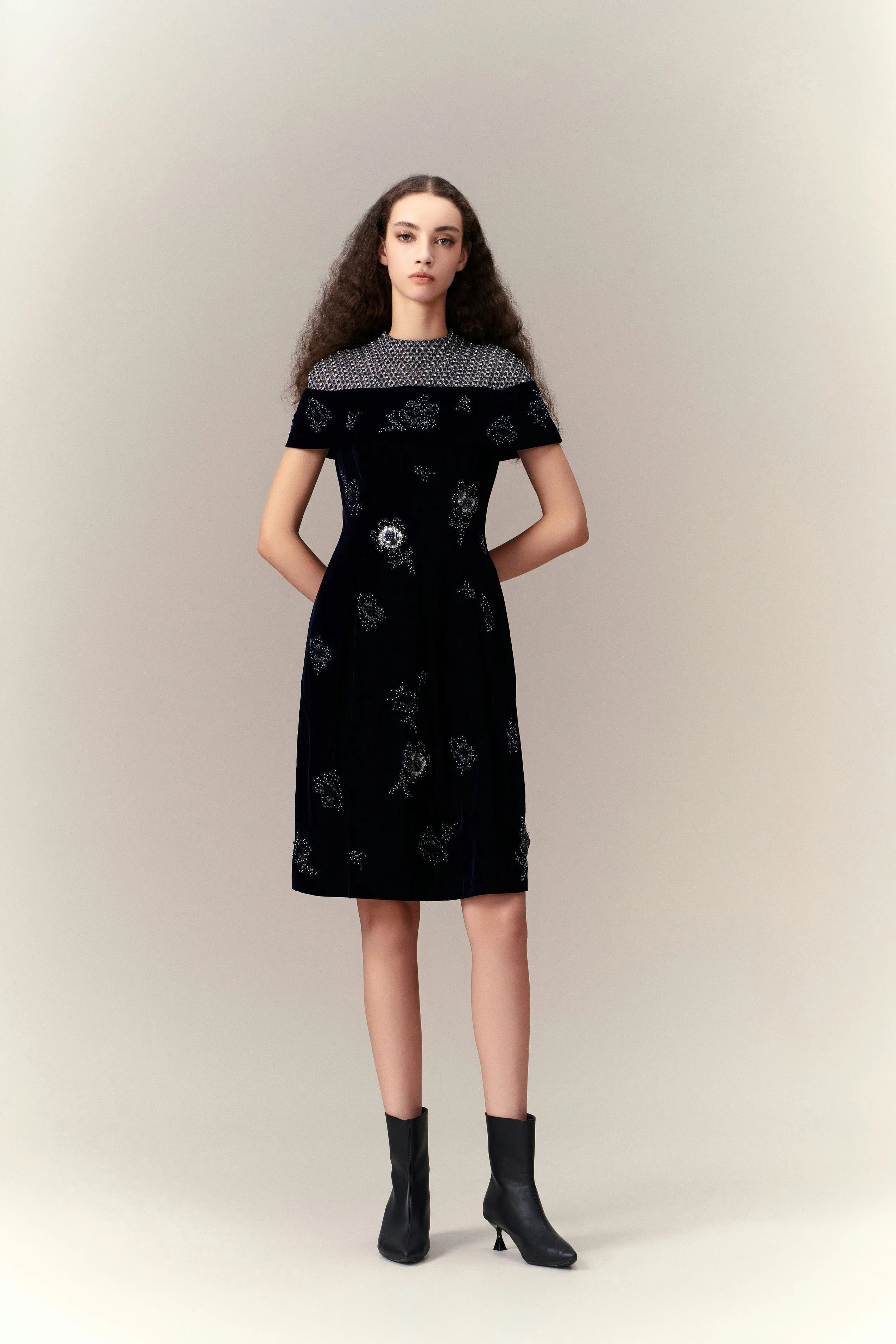 Exquisite Cape-detail Velvet Dress Heavy Silk