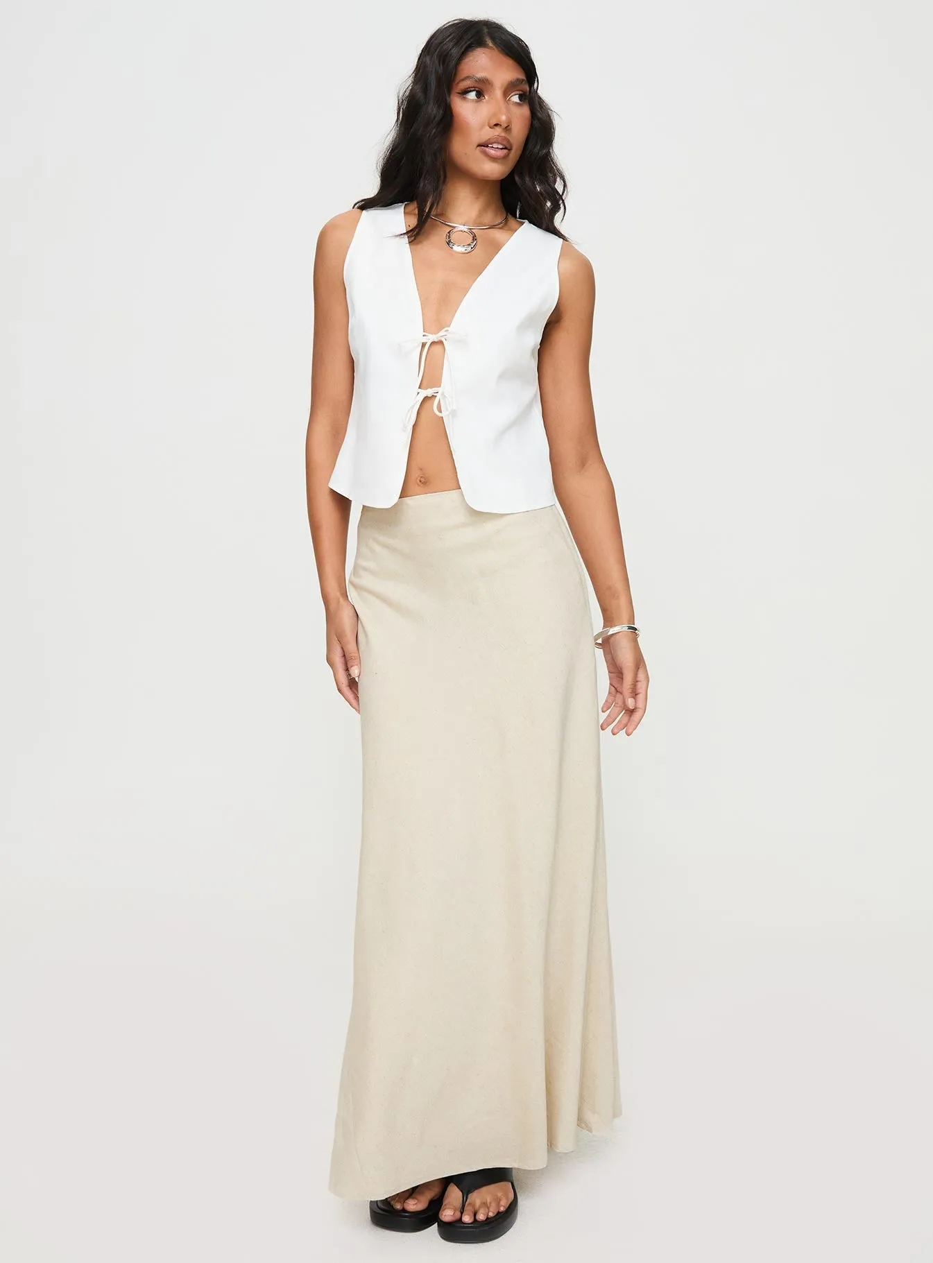 Simple Fit All In Maxi Skirt Beige