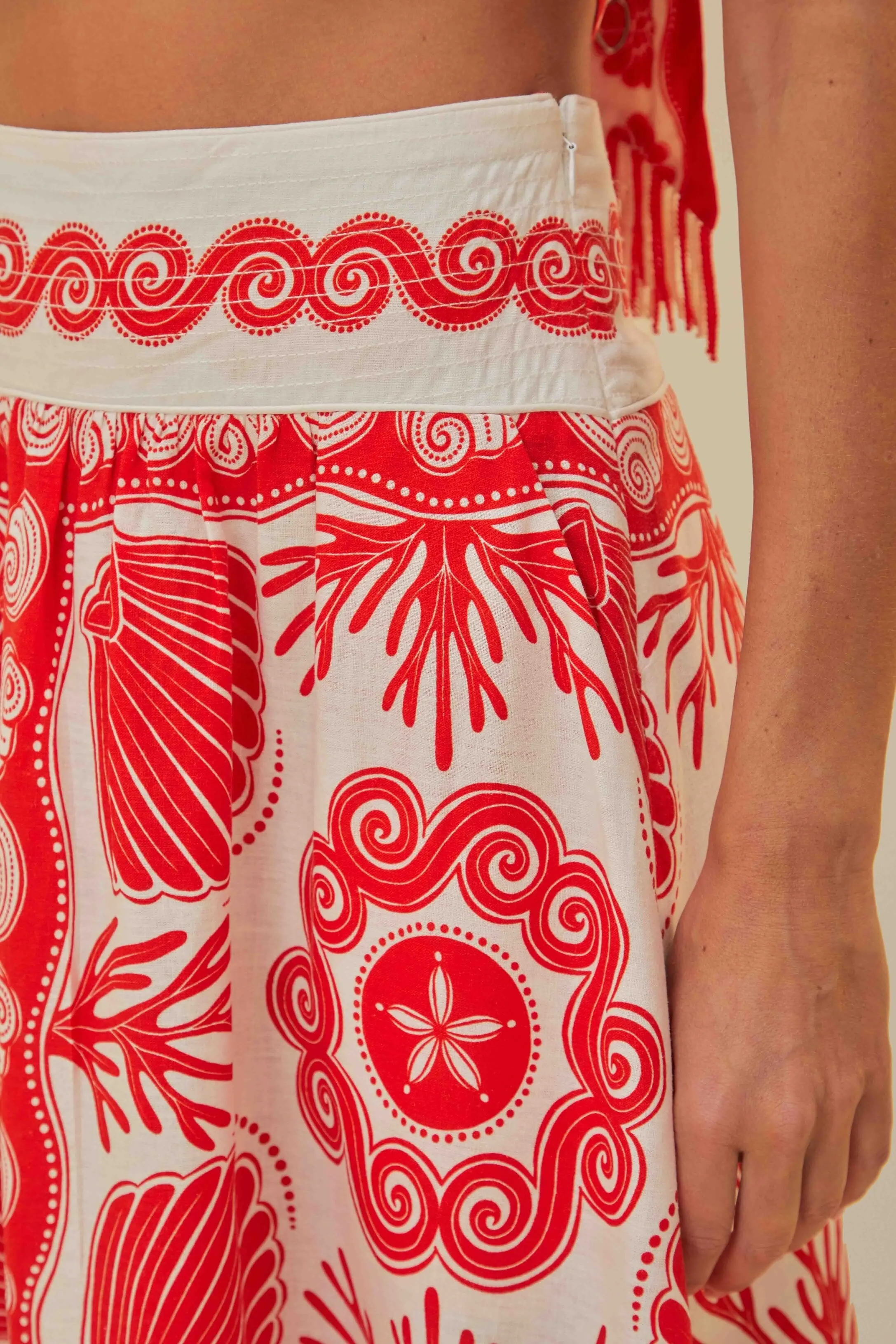 Oversized style Red Ainika Shell LENZING? ECOVERO? Euroflax? Maxi Skirt