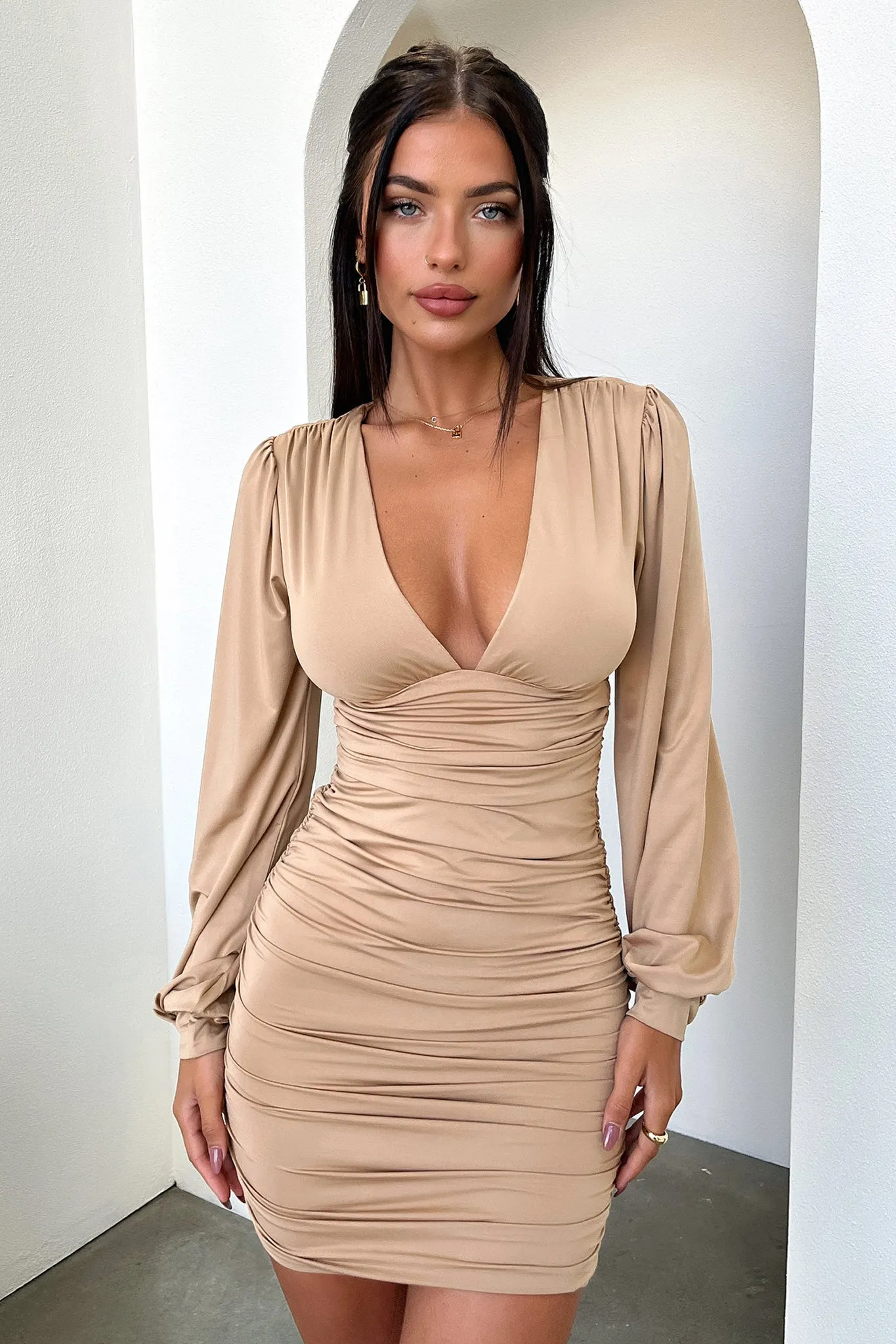 Scene Flash Lewis Dress - Tan