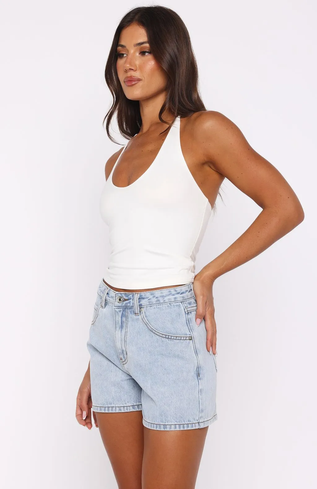 Non Binding Leg Openings Weekend Wear Maddy Denim Shorts Mid Blue
