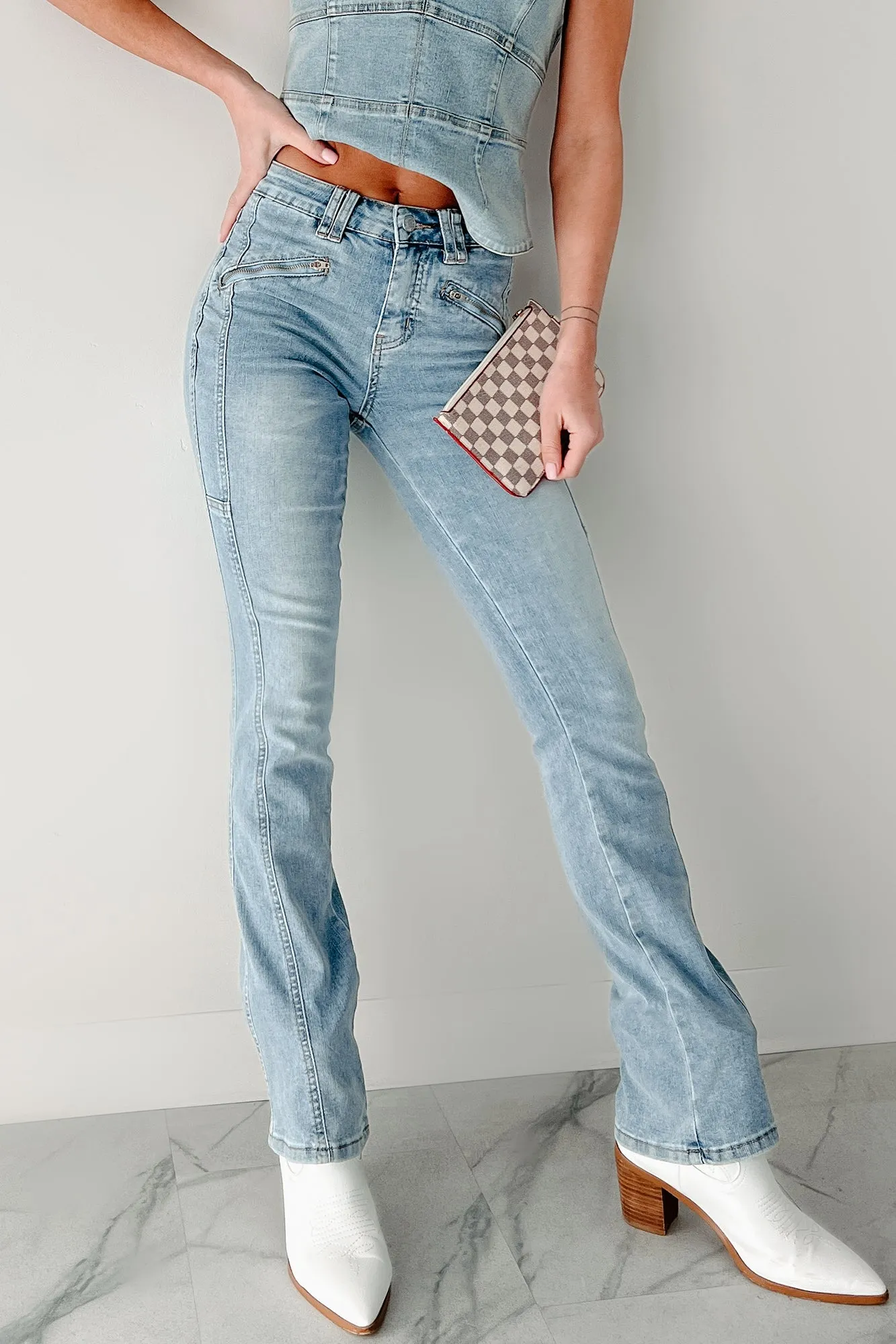 ThermalInsulation Morley High Rise Almost Famous Bootcut Jeans (Light)