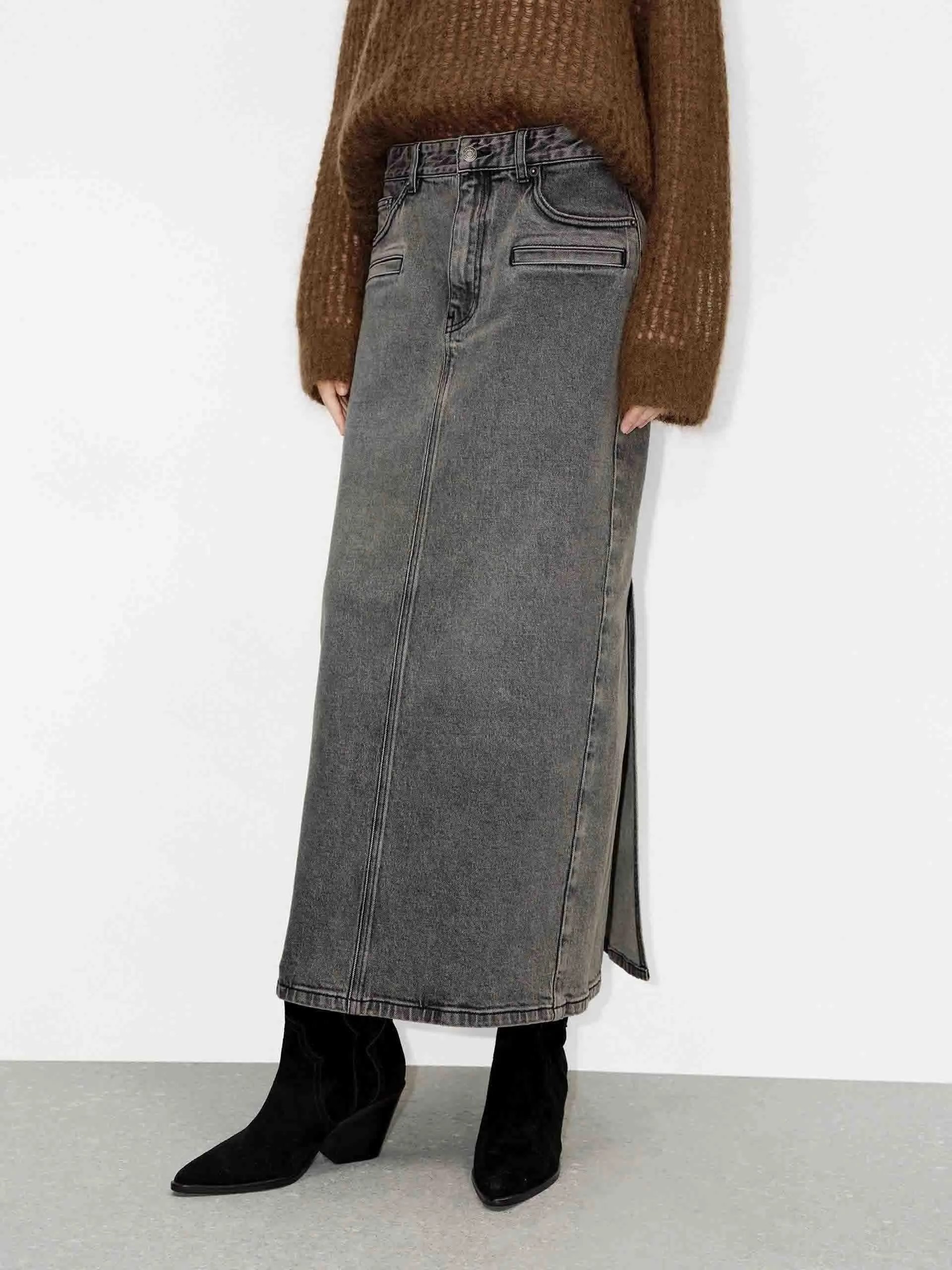 Denim Back Slit Skirt Twist Front Minimalist Style