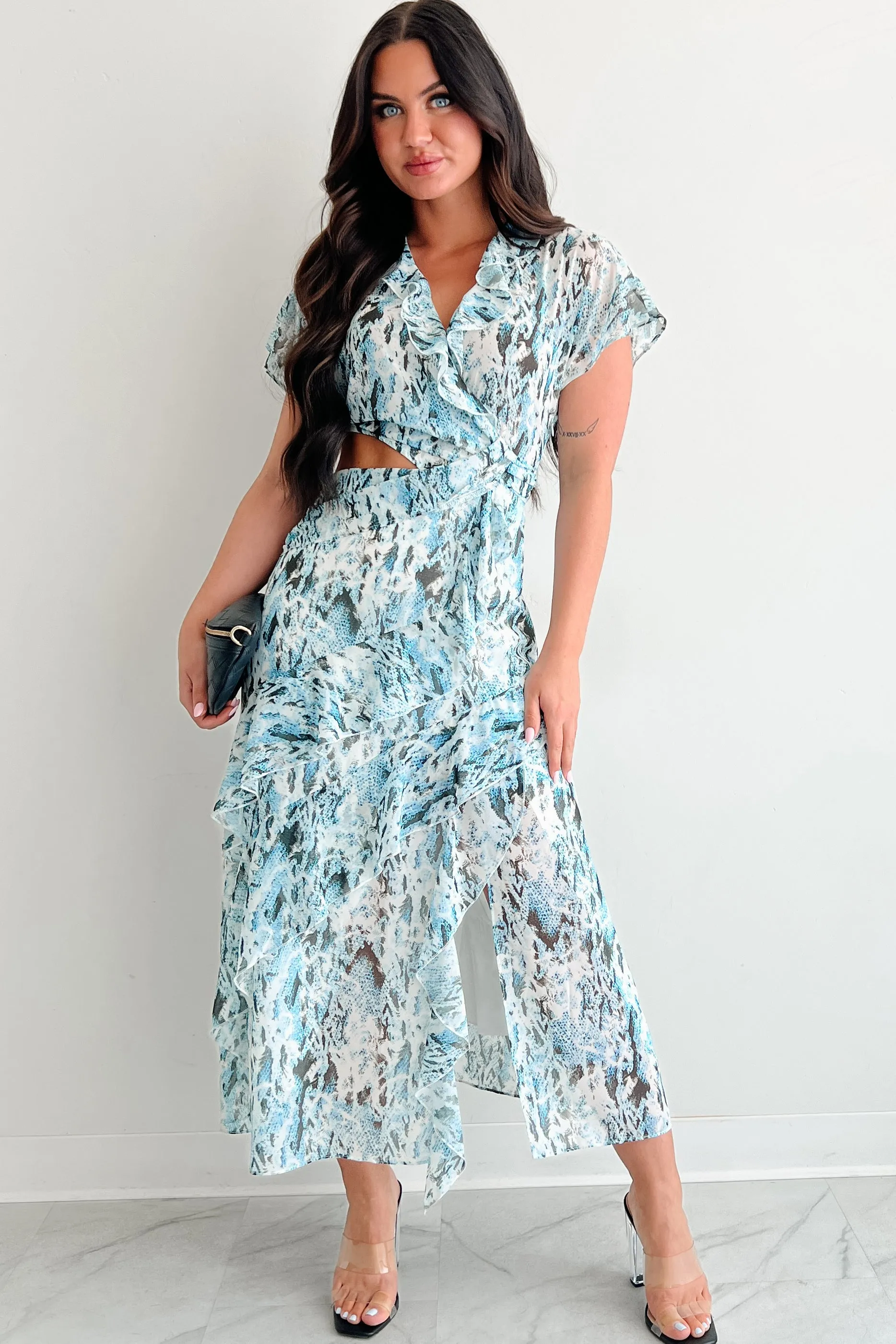 Paper Glow Heart Of Gold Printed Ruffle Maxi Dress (Blue)