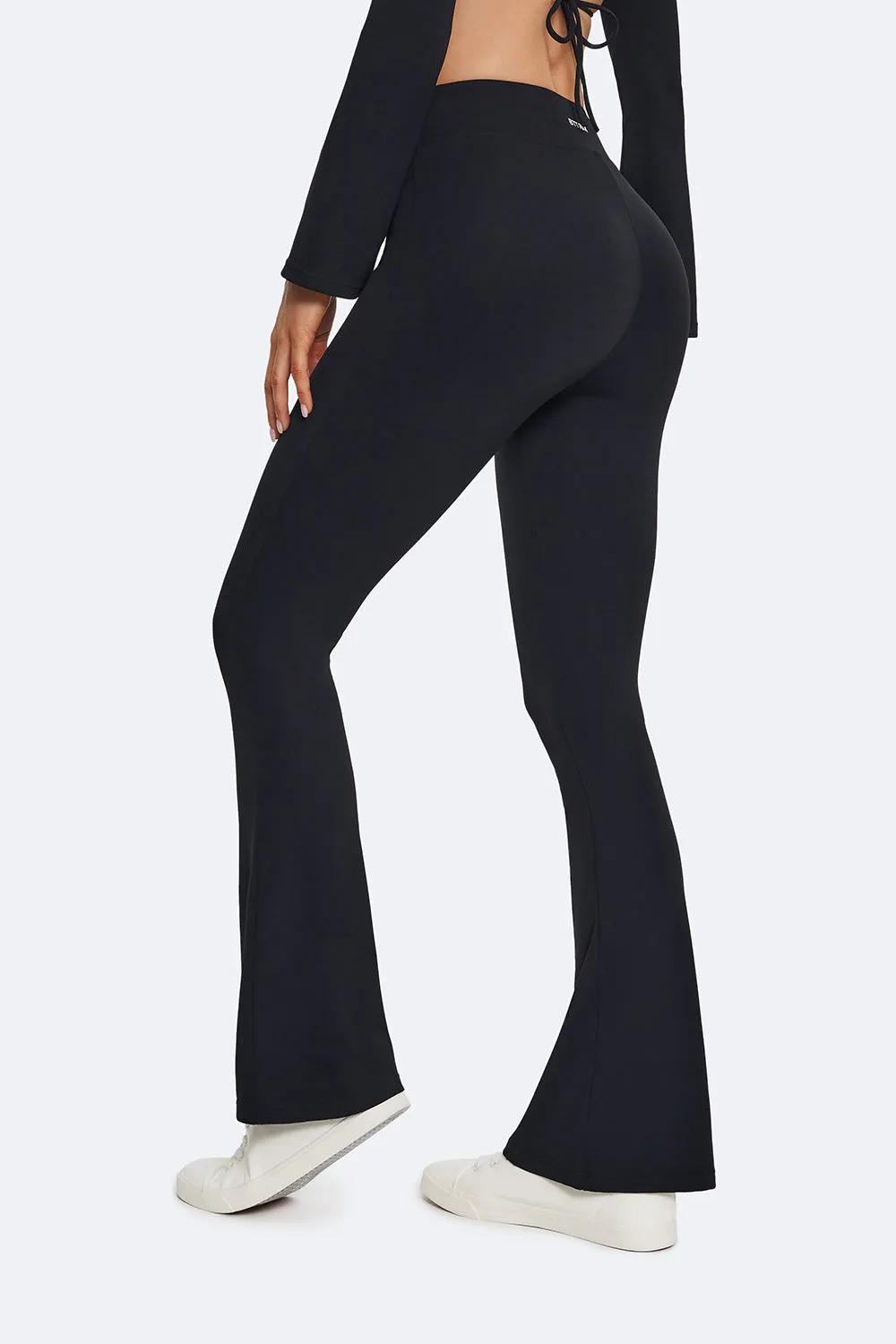 High-Waisted Flared Leggings Compression Fit Versatile Feel