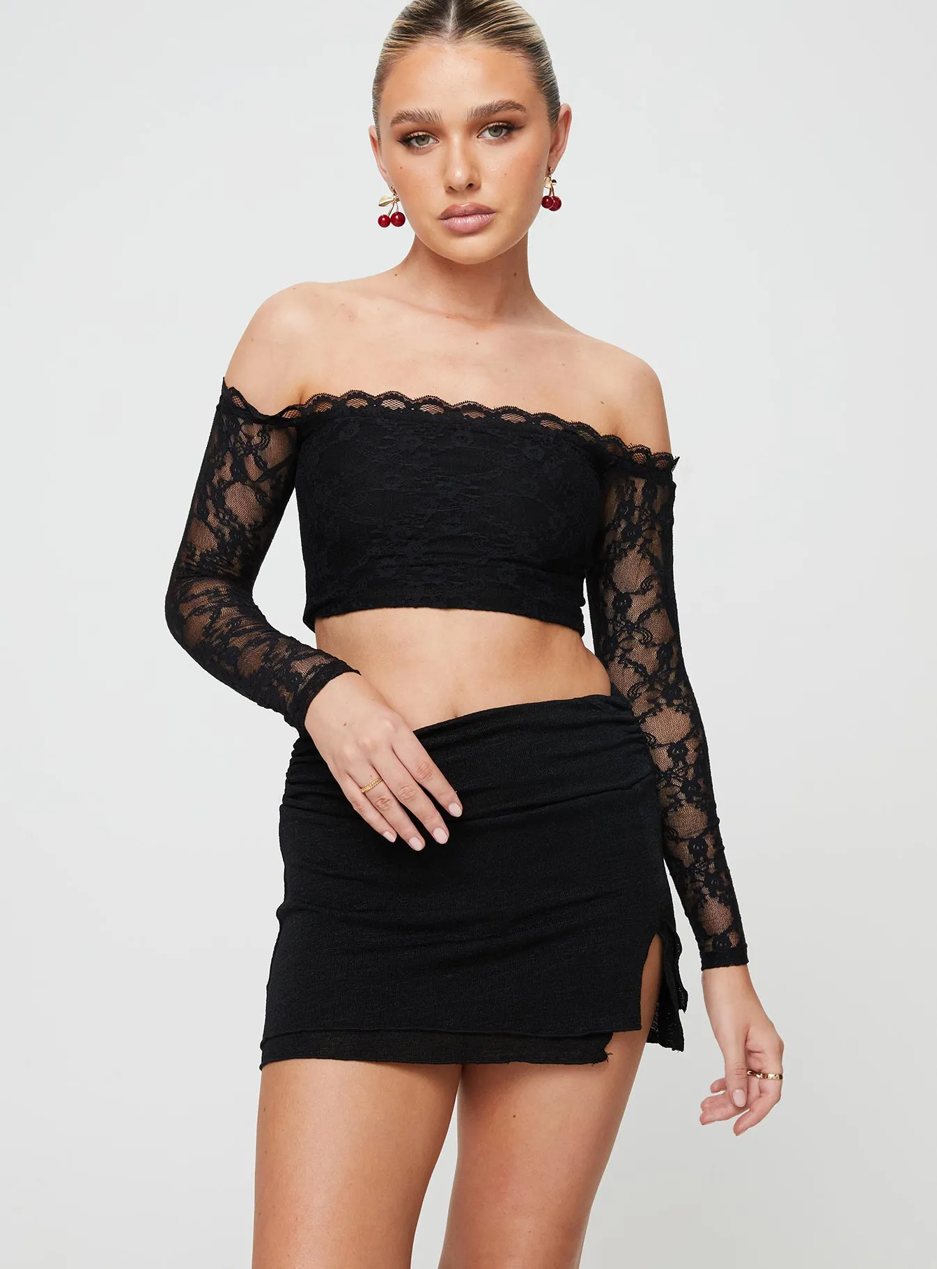 Soft Aesthetic Outfit Lineup Angel Mini Skirt Black