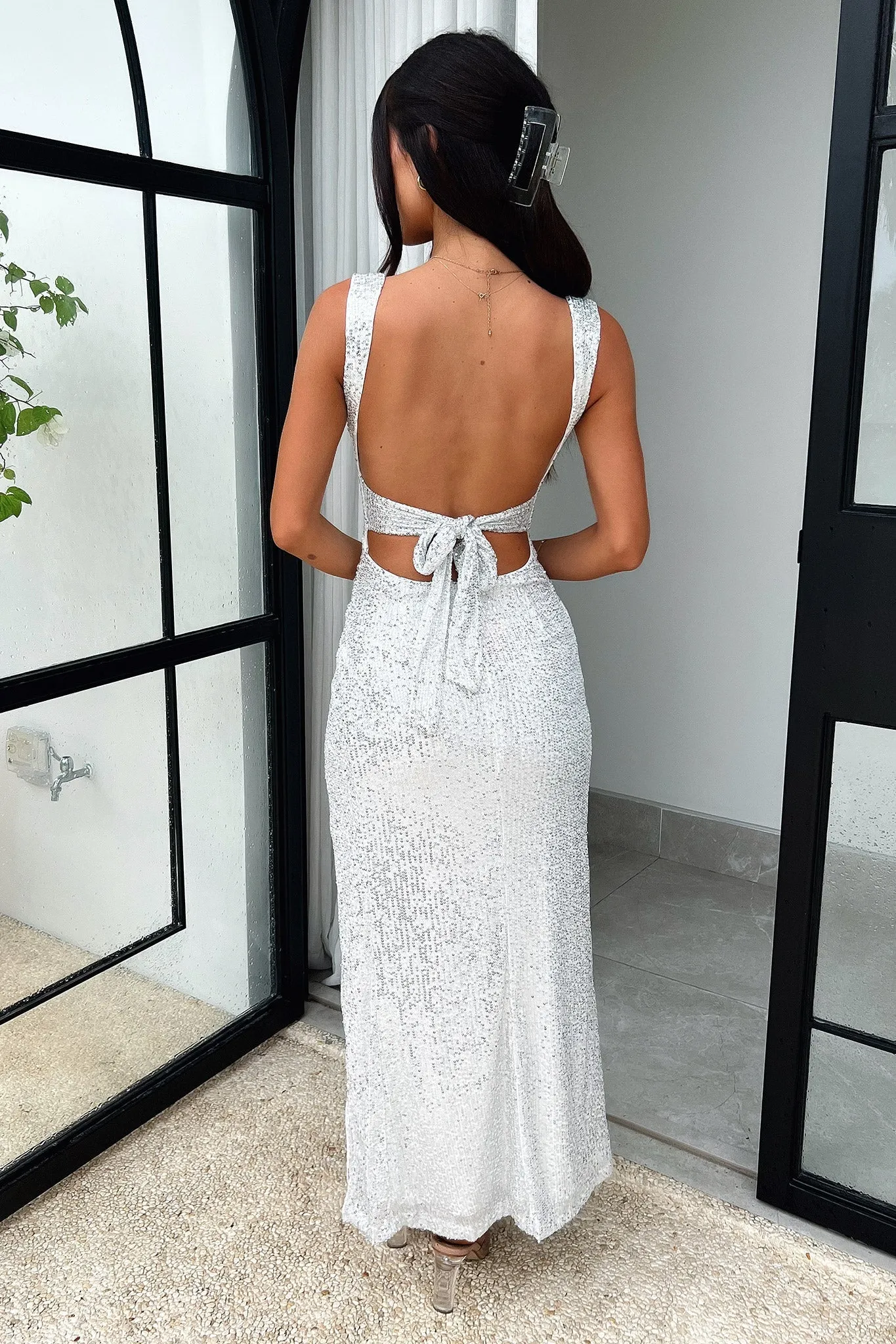 Leaf Dance Lake View Athenia Maxi Dress - Silver