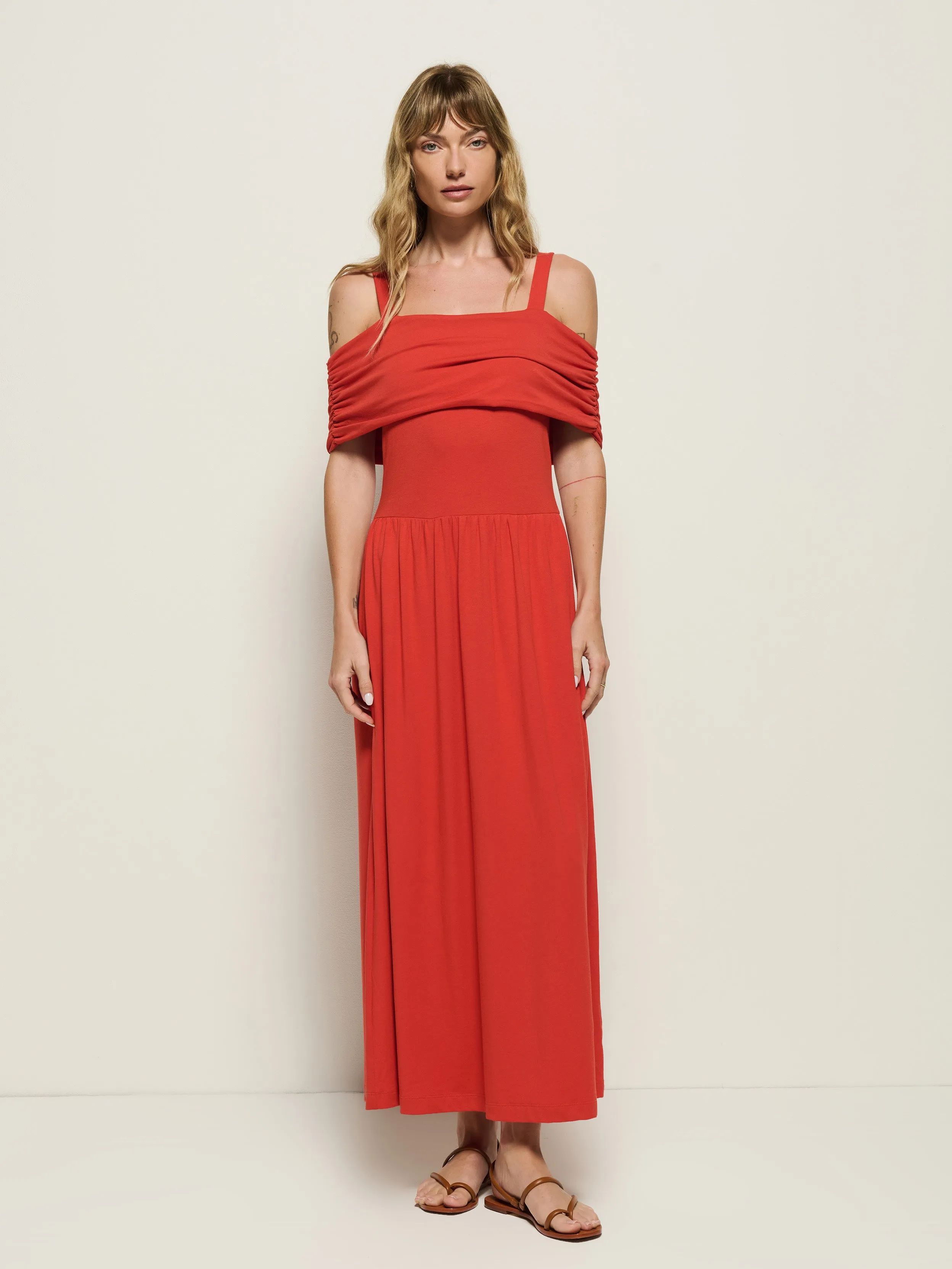 Muslin Glow Its elegant silhouette adds a touch of sophistication to your everyday look Tamaira Maxi Dress