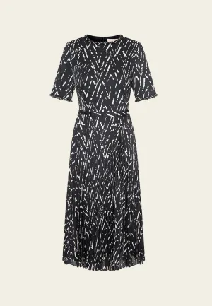 Reinforced Knees Black-and-white Abstract-pattern Braided-trim Dress