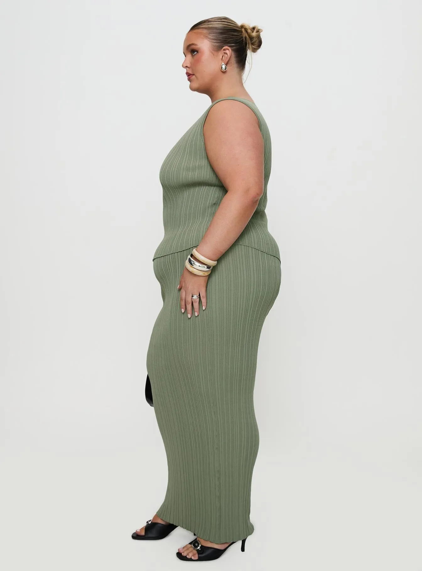 Basile Set Sage Green Curve Leather Look