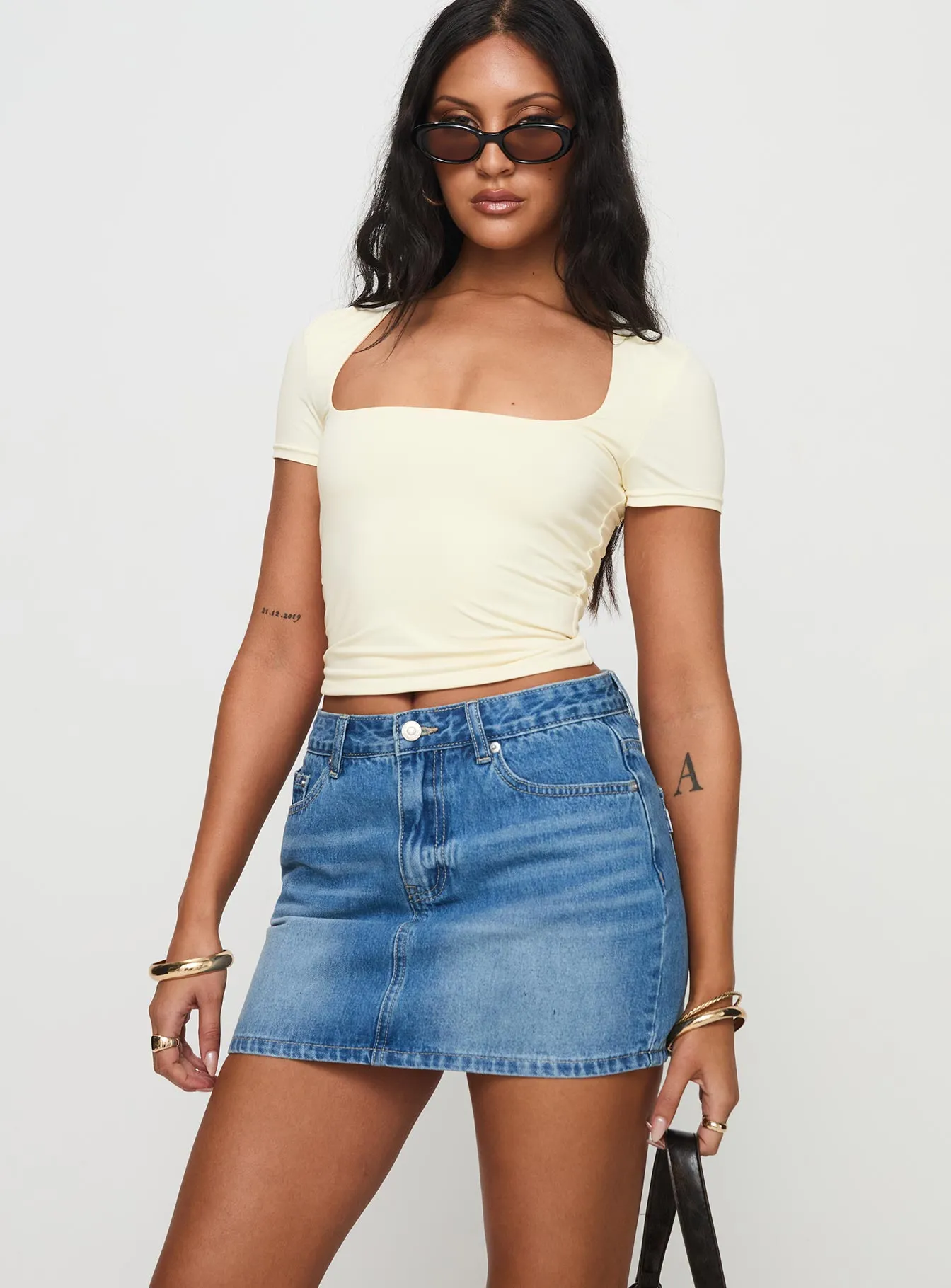 Pull On Style Paulette Denim Mini Skirt Light Wash