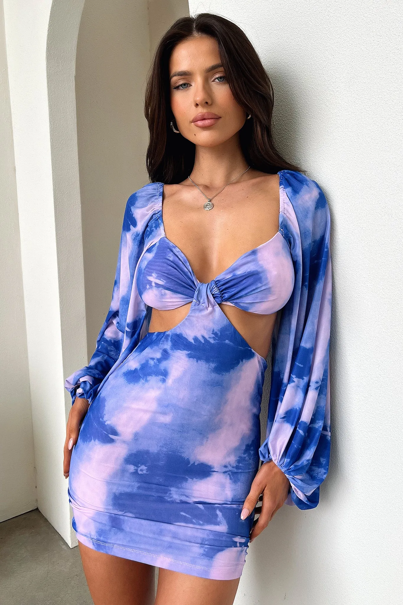 Ashna Dress - Blue/Purple Day To Night Glow Mode