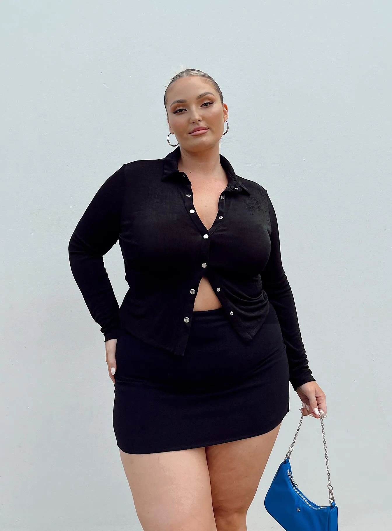 Twist Front Design Selby Mini Skirt Black Curve Lower Impact