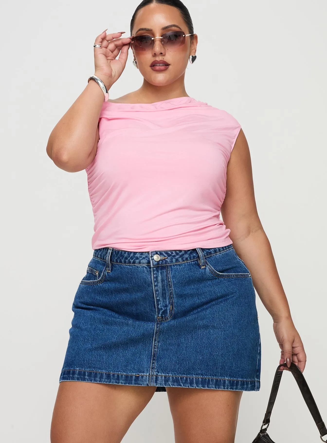 Hidden Zipper Nickei Denim Mini Skirt Mid Wash Curve