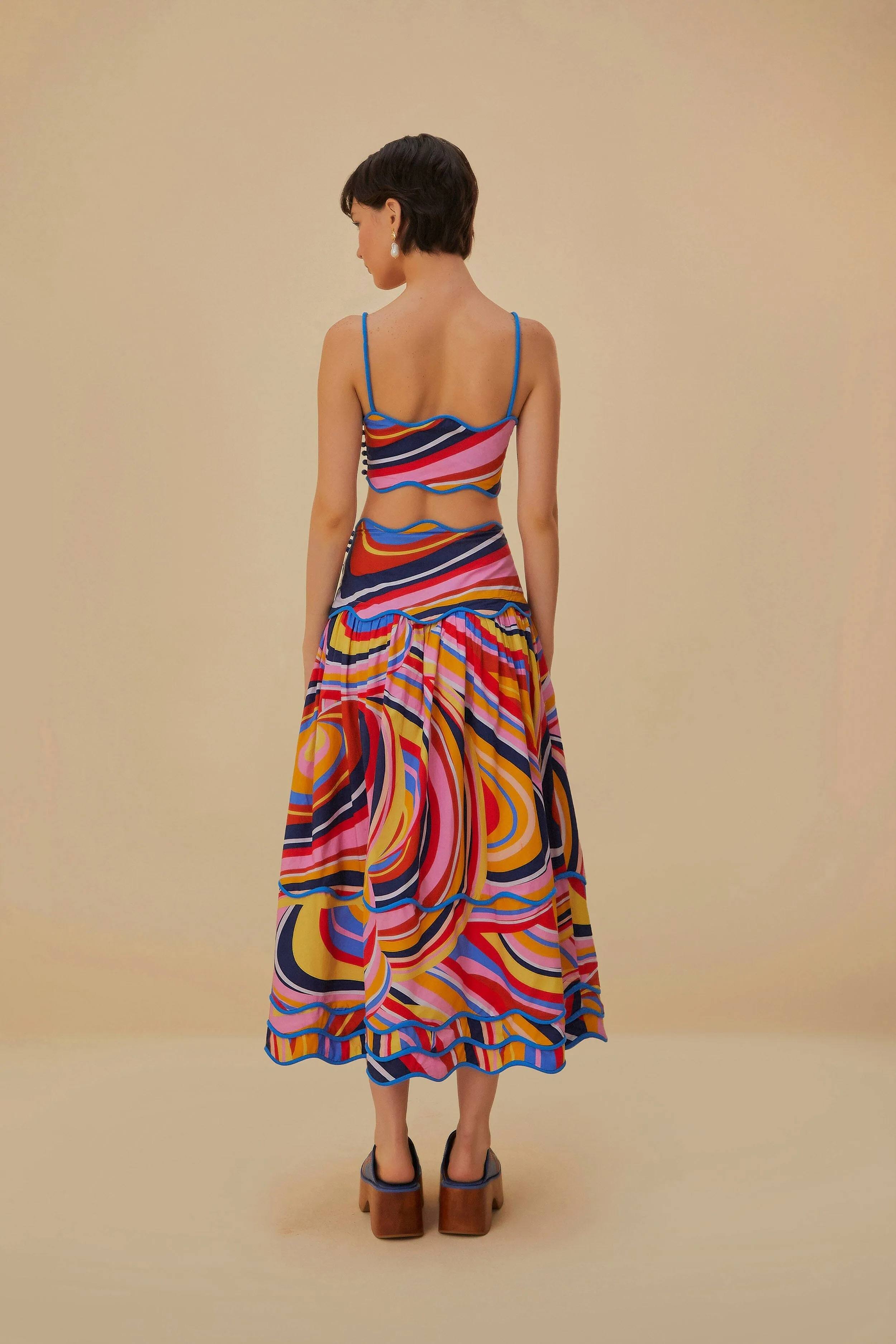 Design Detail Subtle Details Multicolor Waves Midi Skirt