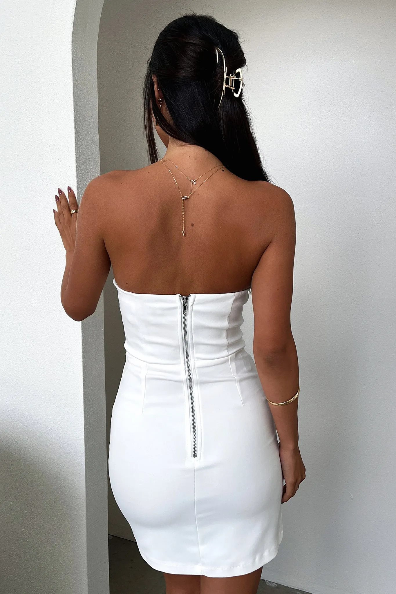 Lane Strapless Mini Dress - White Hot Beat Comfort Look