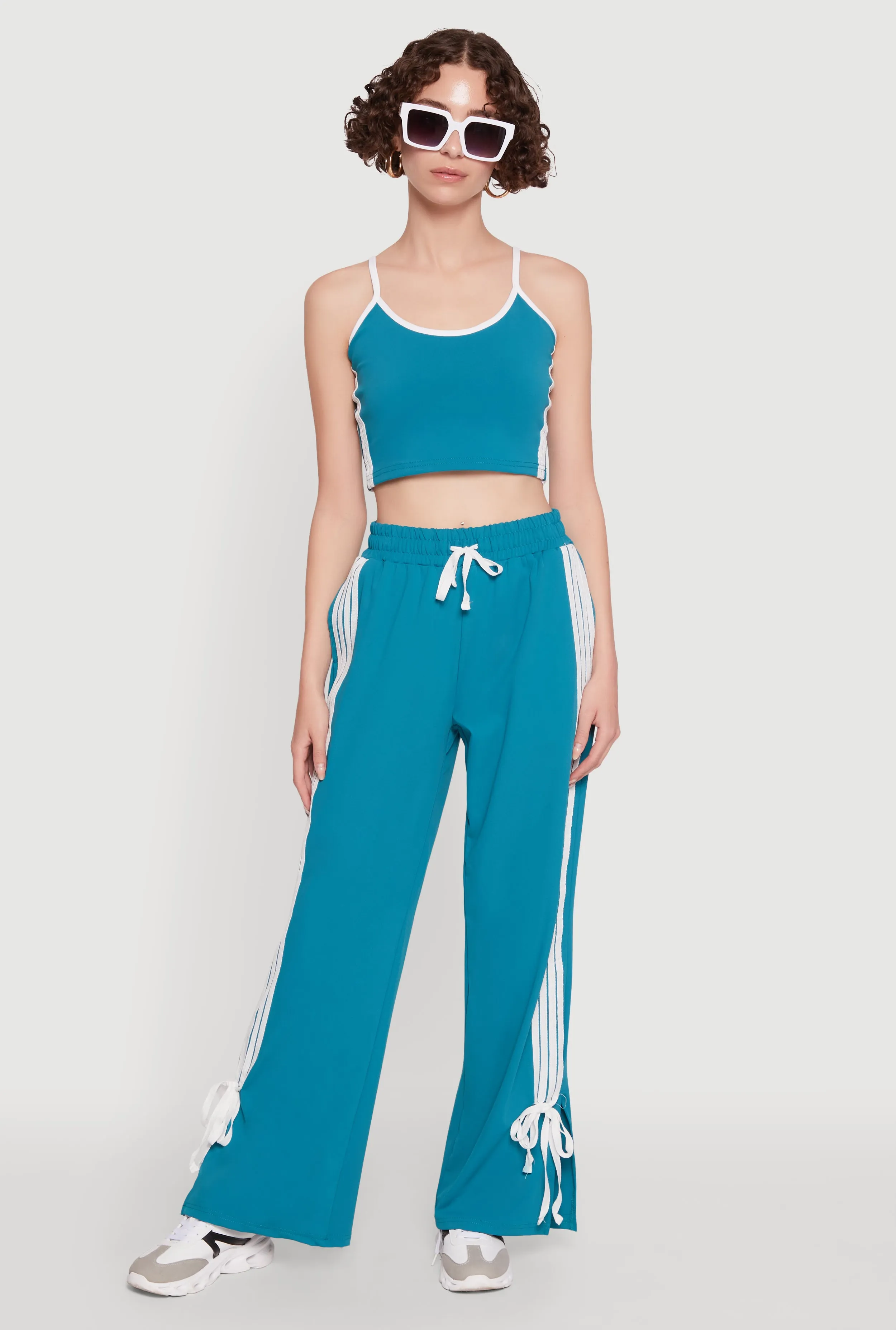Minimal Fit Research - enabling Stylish Contrast Trim Cropped Cami with Varsity Stripes