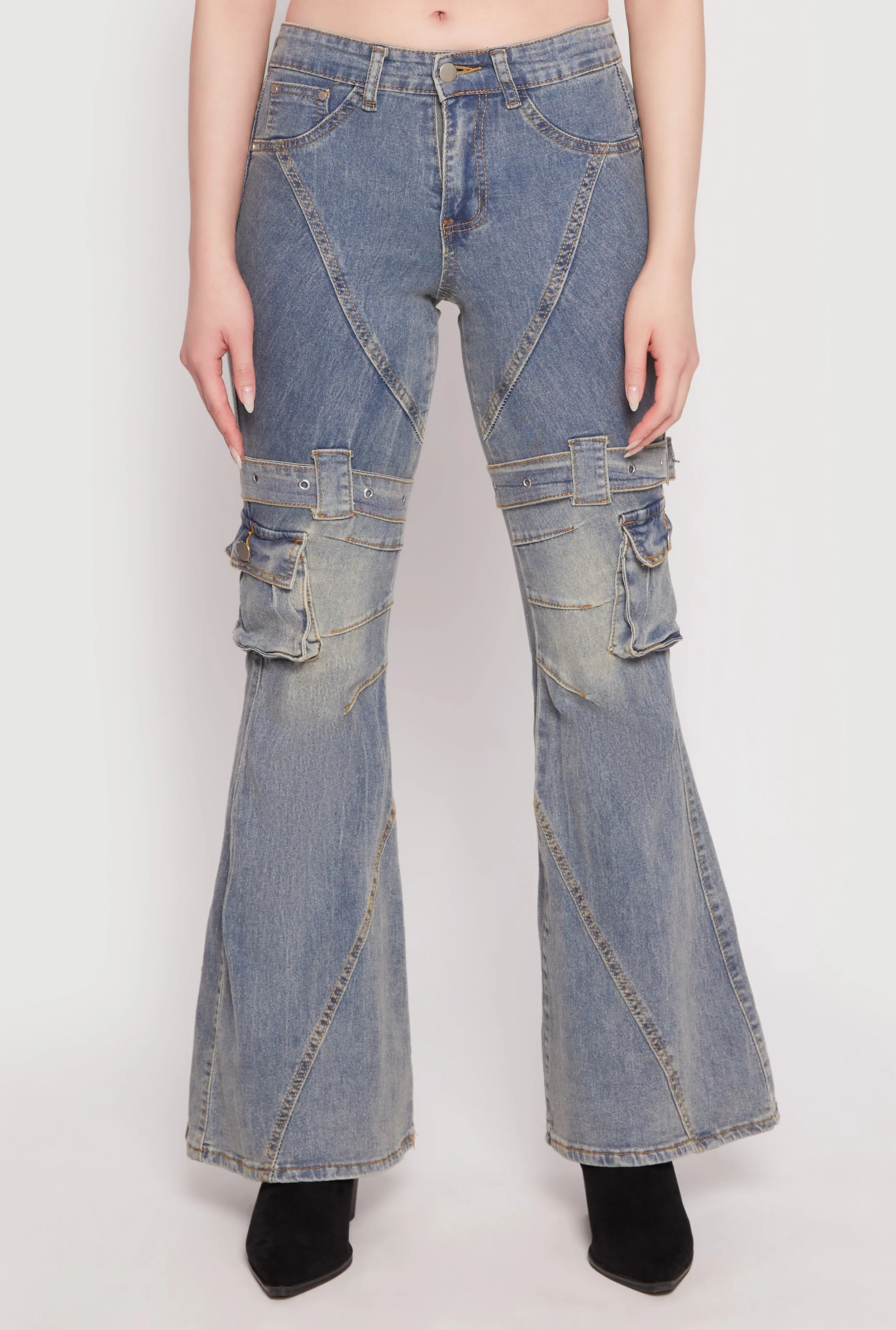 Shopping Day Adult Fashion Athlete Fit Spoon Jeans Buckle Detail Flare Jeans