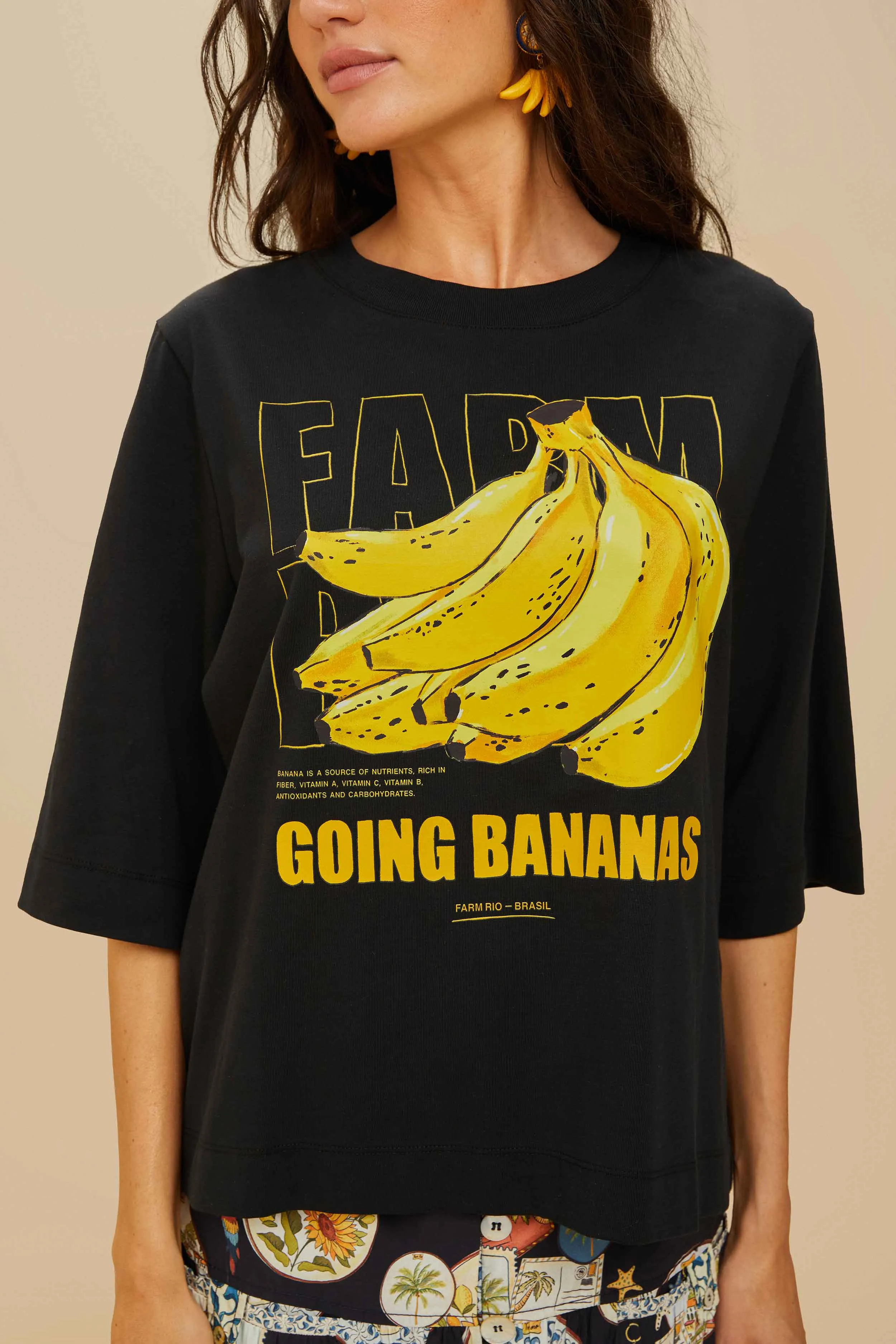 AbrasionResistantFabric Queen Glow Black Tropical Bananas Organic Cotton T-Shirt
