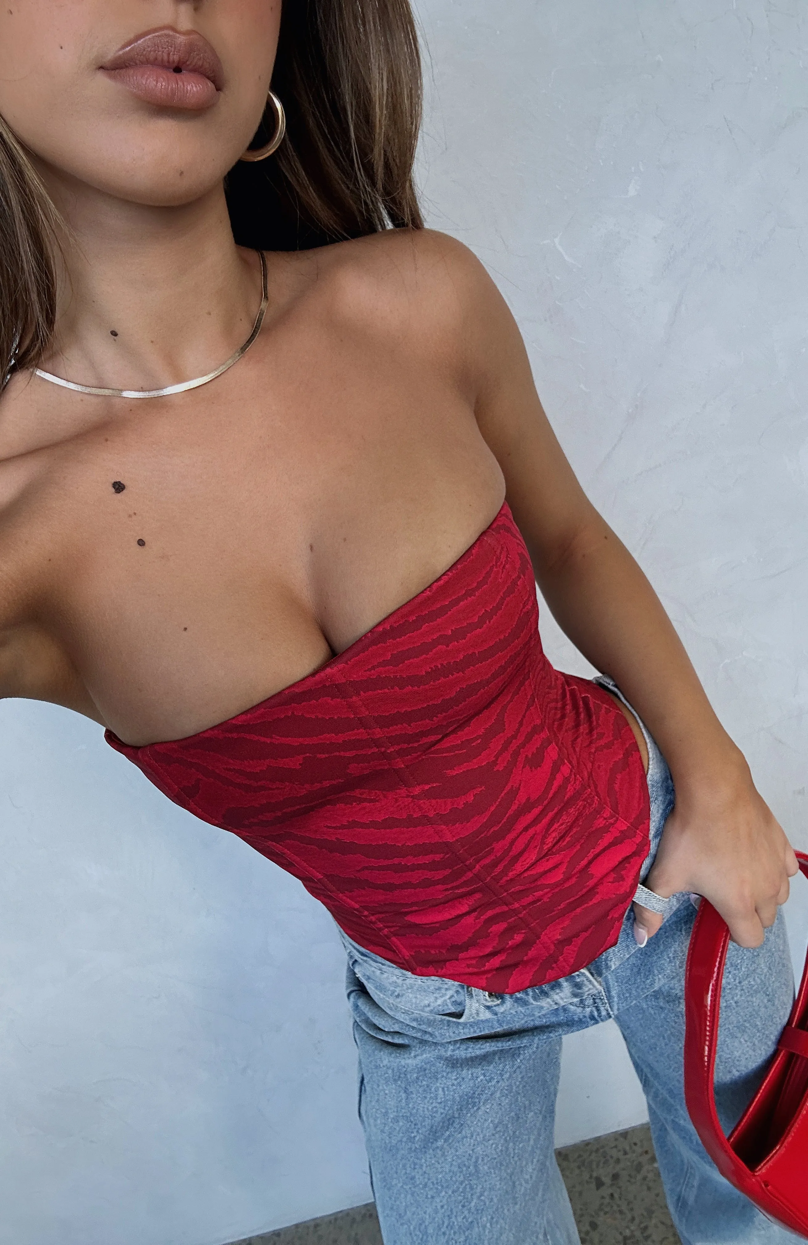 Non Irritating Seams TonalStitching Let It Go Strapless Bustier Rouge Zebra