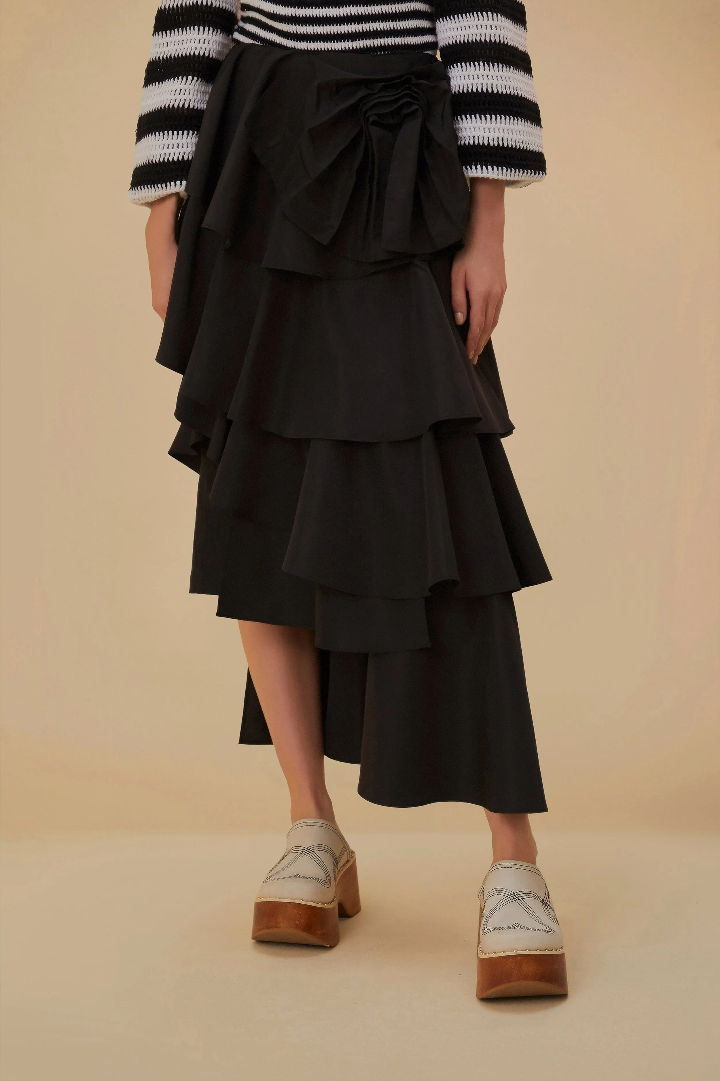 Elegant Texture Black Tiered Bow Detail Maxi Skirt