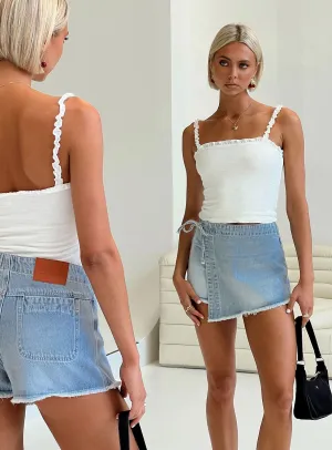 Bowden Skort Light Wash Denim Animal Print