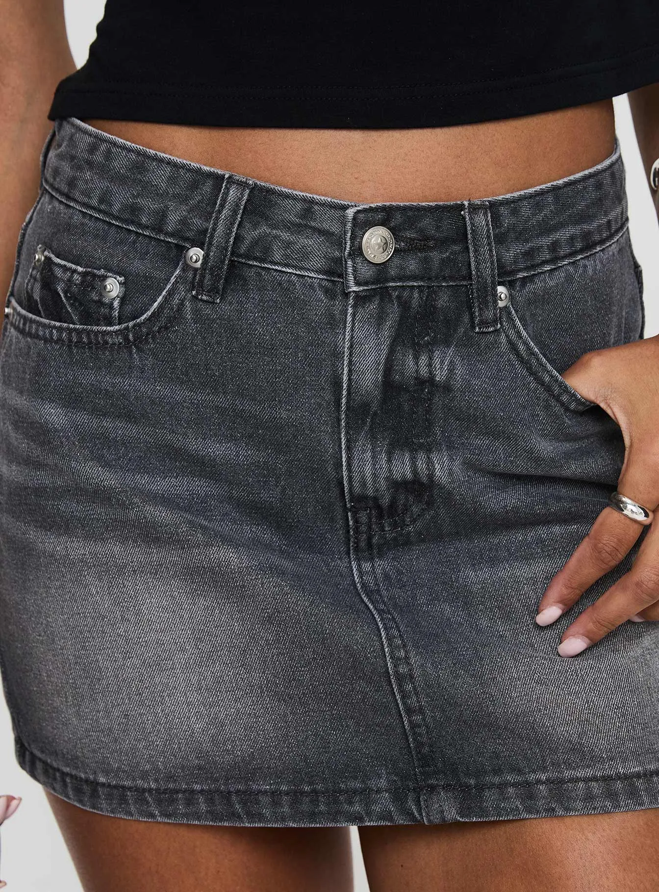 Clean Fit Paulette Denim Mini Skirt Grey Wash