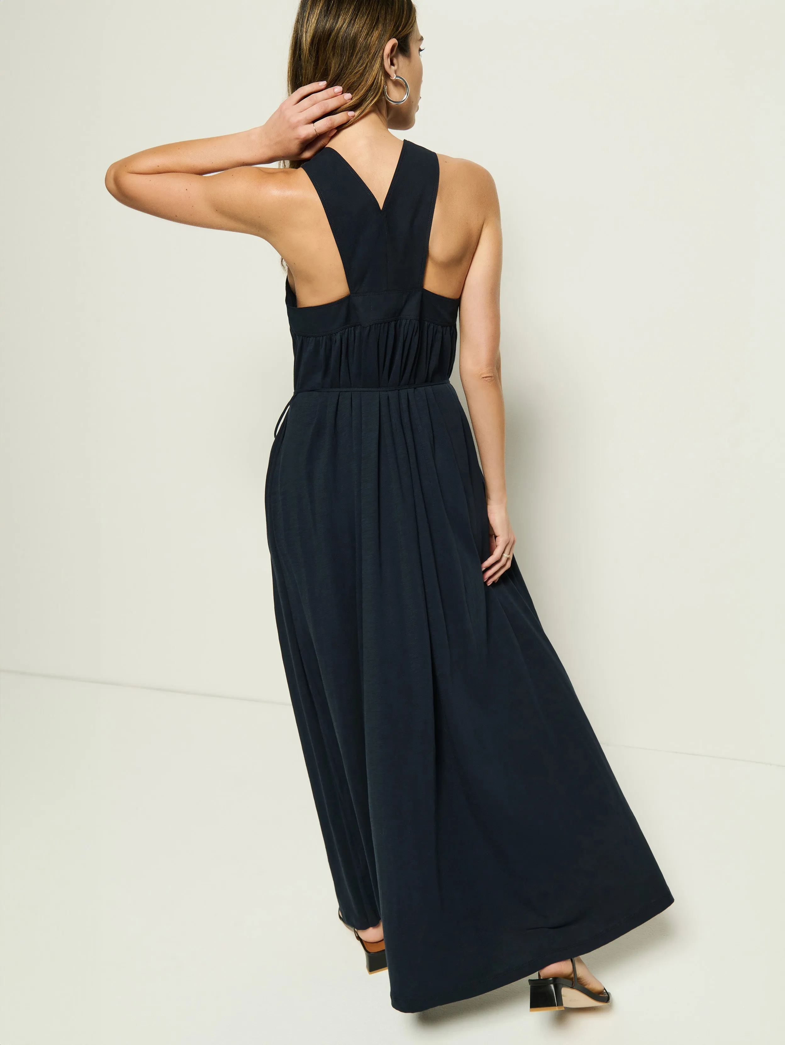 Light Weight Cozy evening dress Brielle Halter Maxi