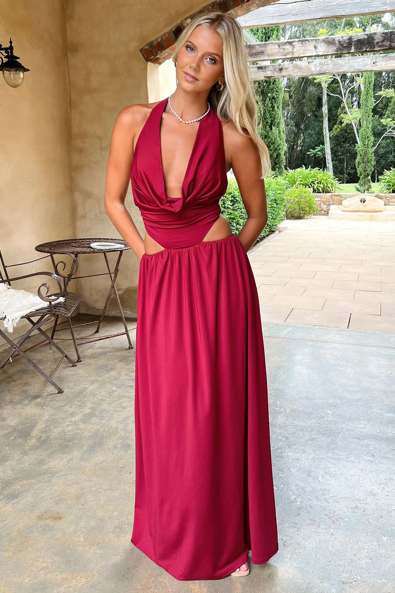 Soraya Plunge Halter Neck Maxi Dress - Burgundy Lantern Arm Pool side