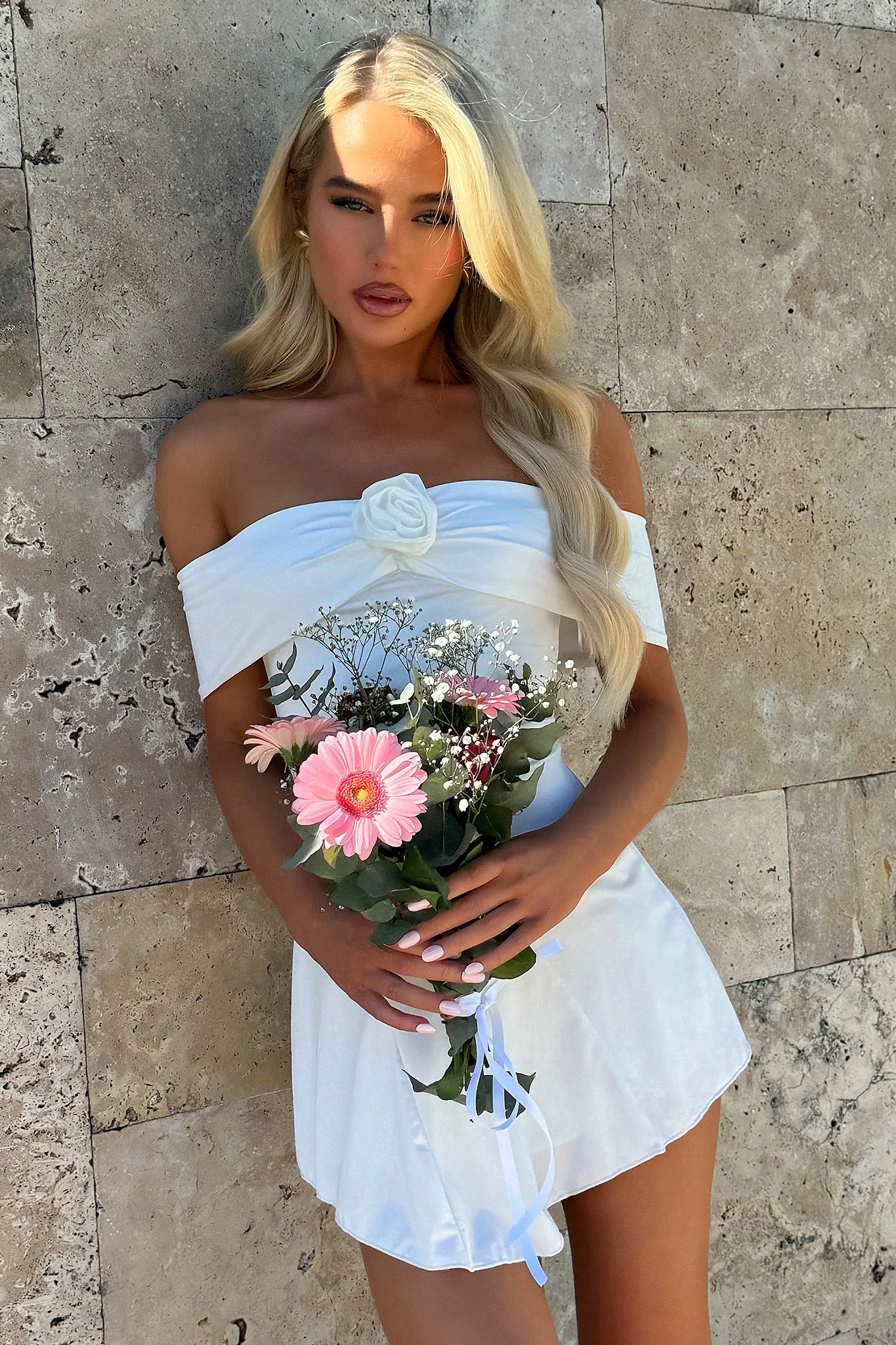 Kirsten Off Shoulder Mini Dress - White Charming Design Flirty Wear
