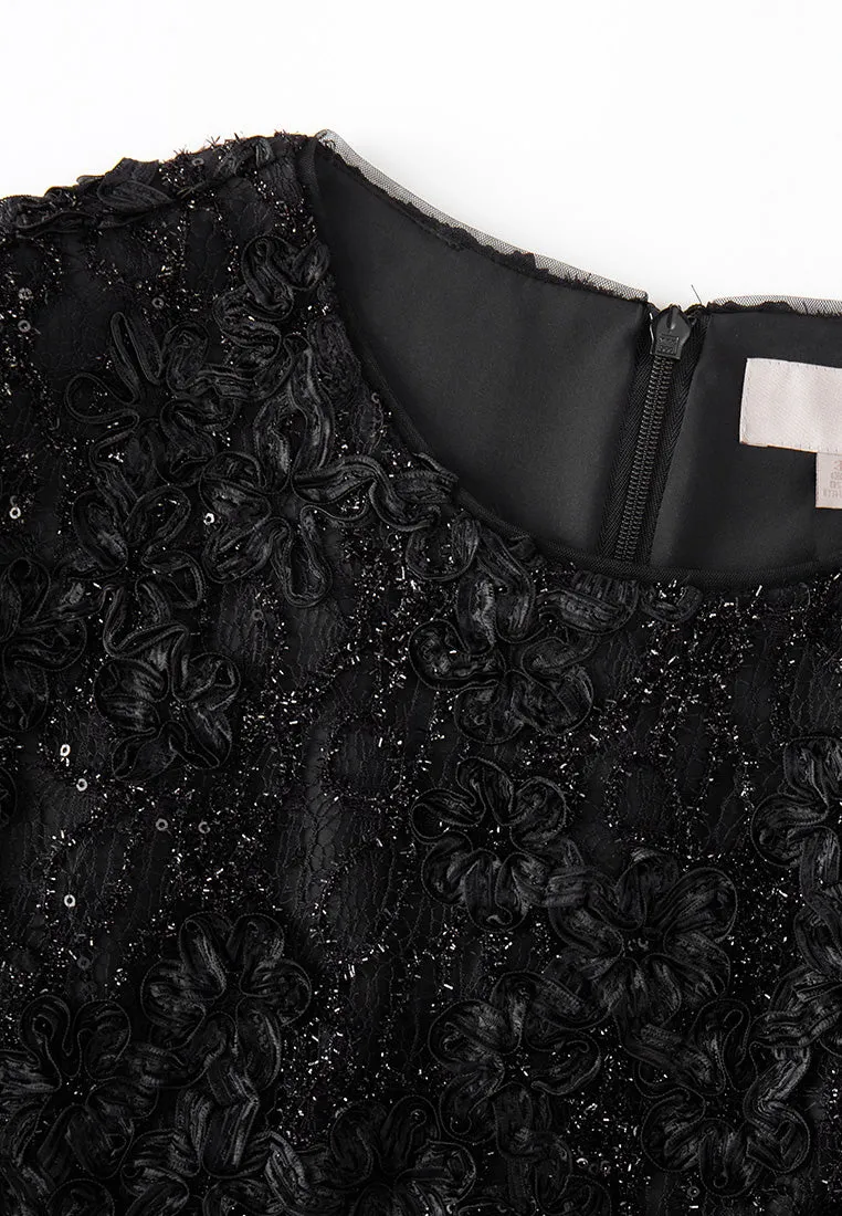 ReflectiveDetails Ruffled-detail Lace Dress