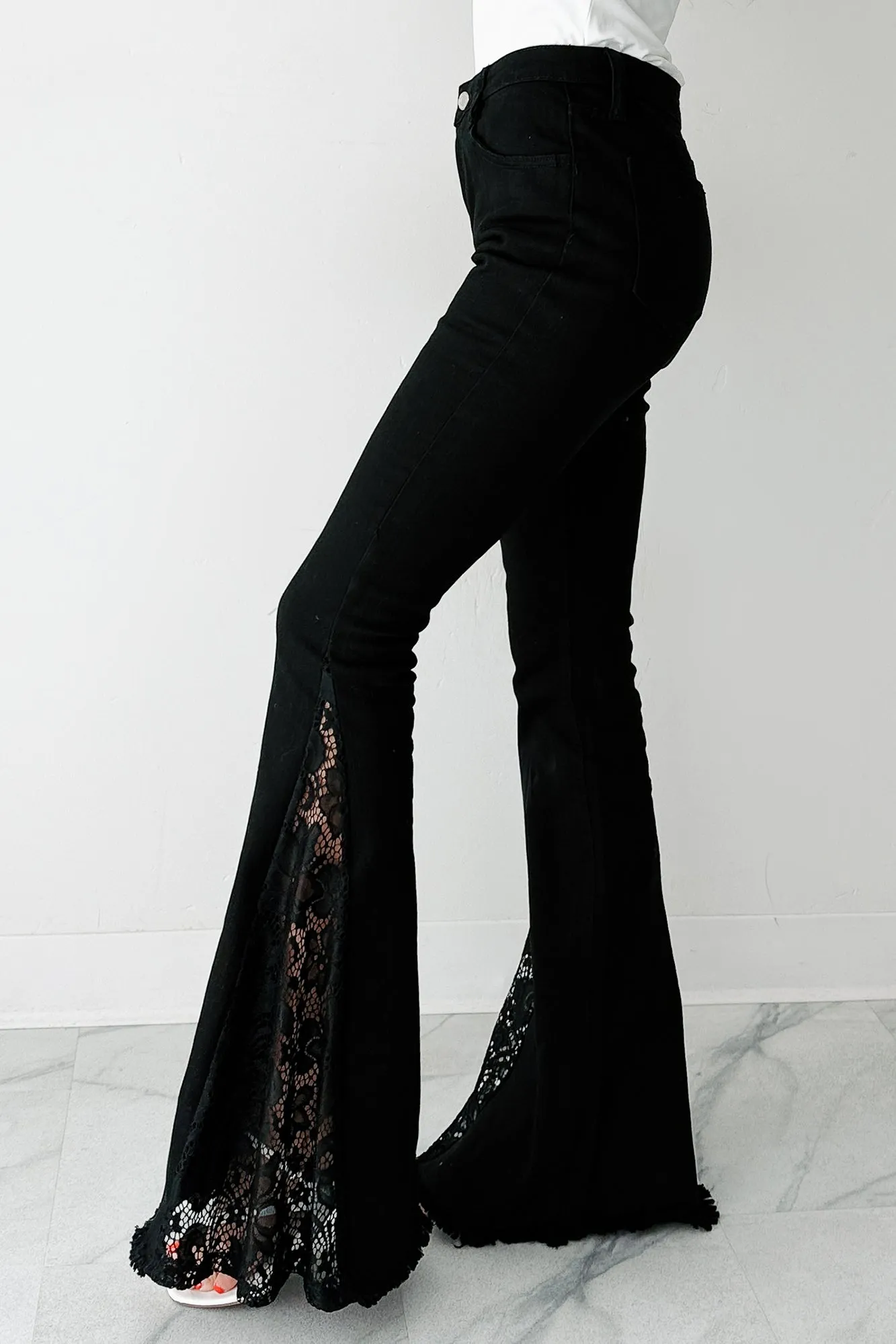 Coraline Saint & Hearts Lace Flare Jeans (Black) Flatlock Stitching Technique Shape Retention Fabric