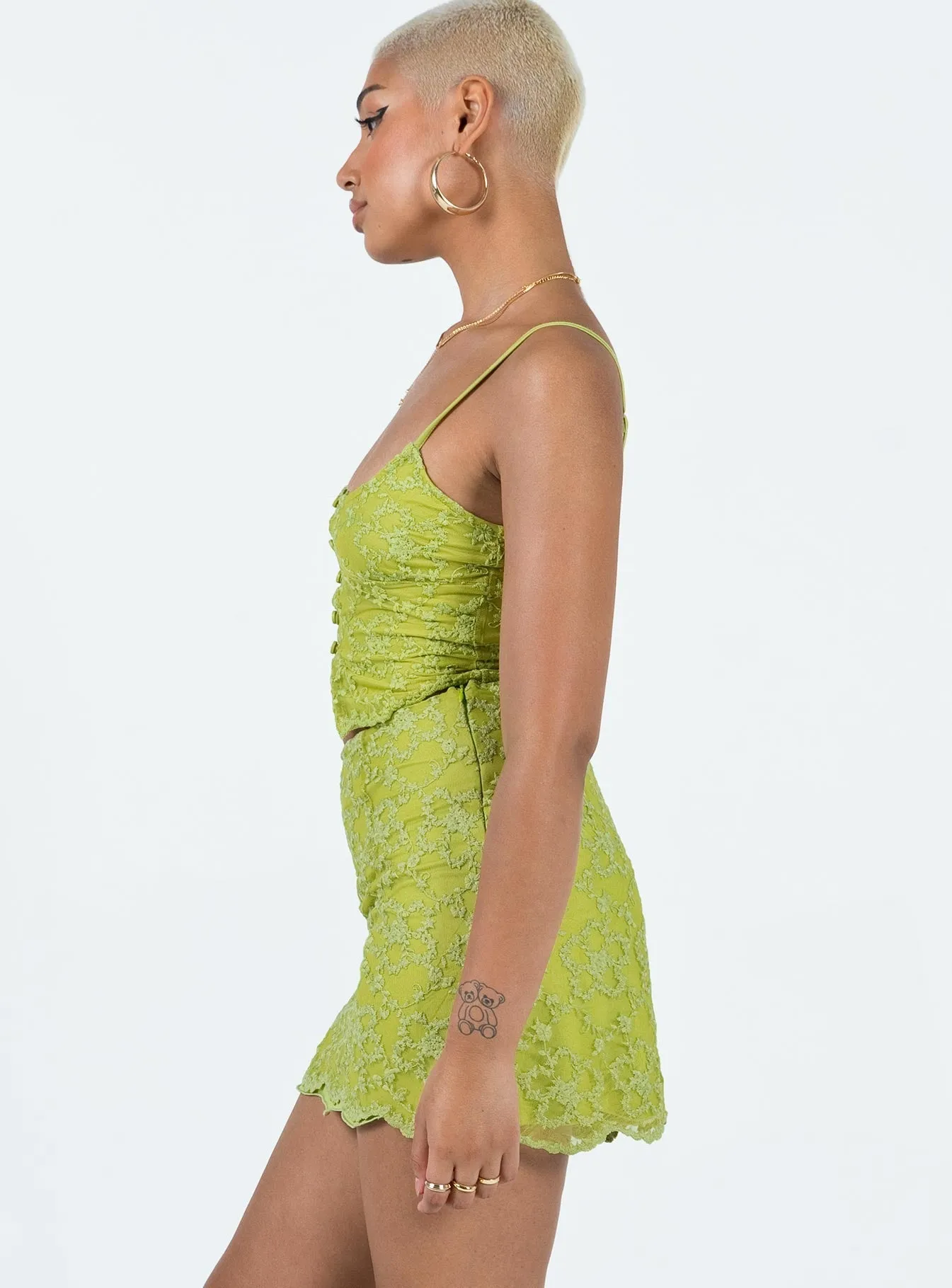 Key Feature Timeless Outfit Basildon Mini Skirt Green